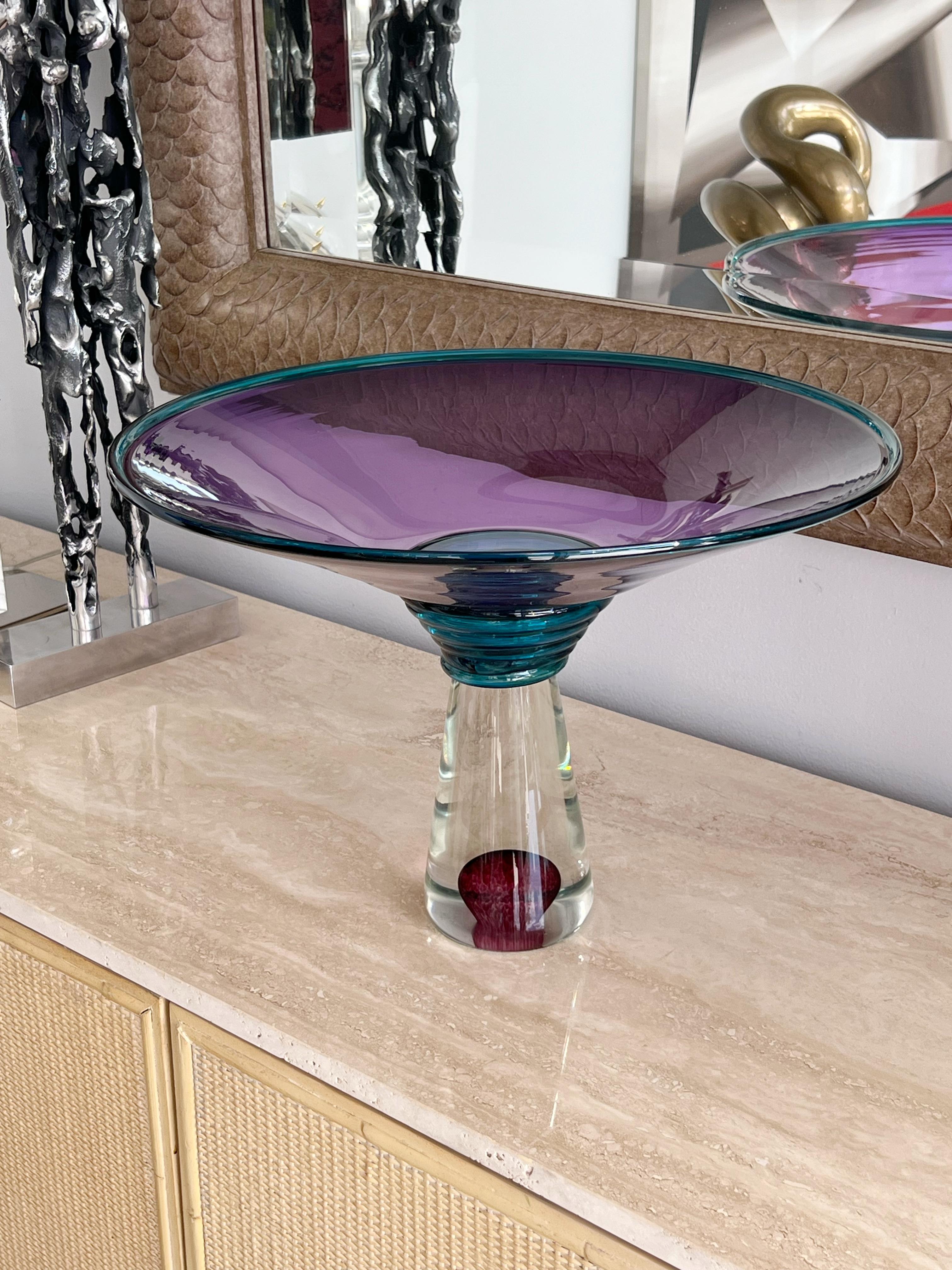 Centro de mesa grande de cristal Young Constantin Estadounidense en venta