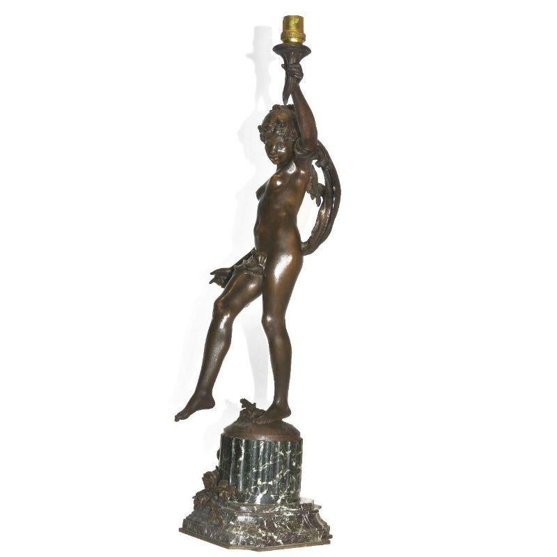 Young Girl Carrying Torch on Green Marble Base by Moreau 19th Century In Good Condition For Sale In Marseille, FR