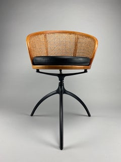 Silla giratoria Young Lady de Paolo Rizzatto