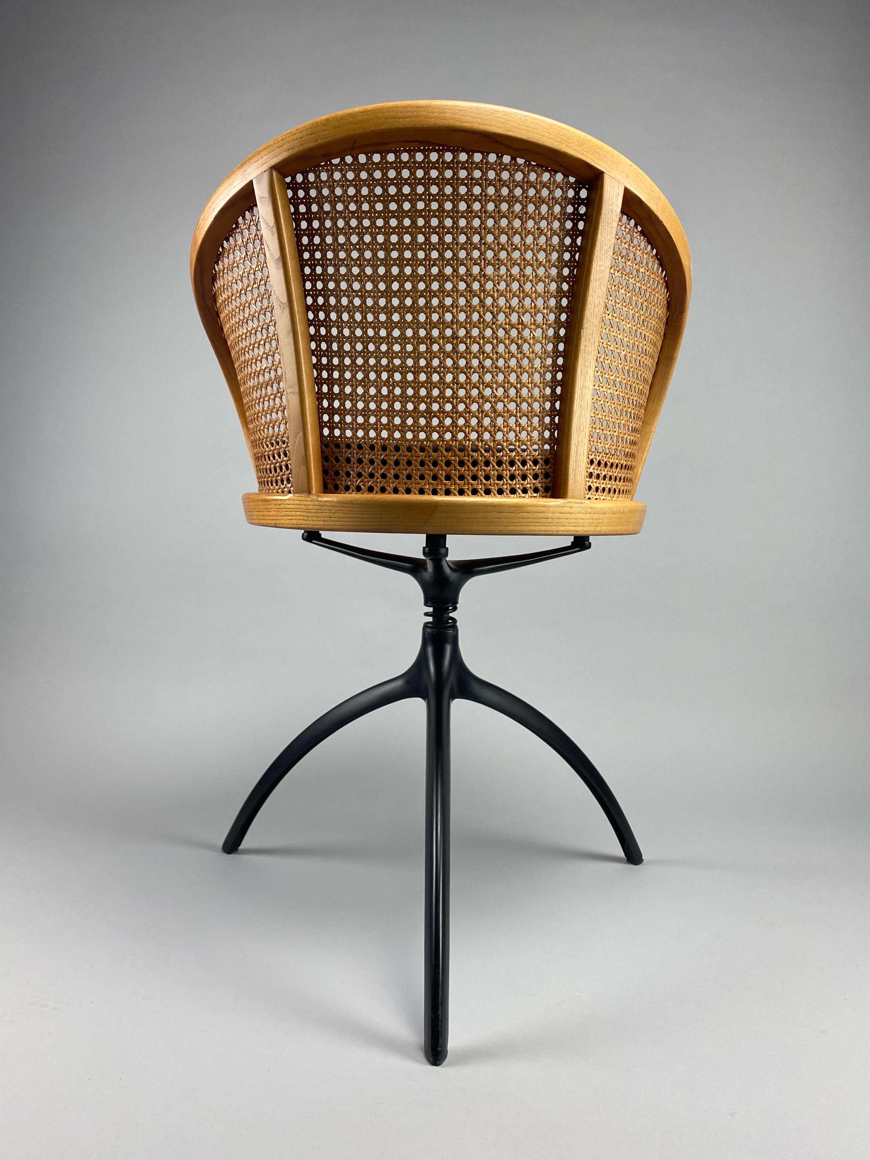 Aluminium Chaise pivotante de Paolo Rizzatto en vente
