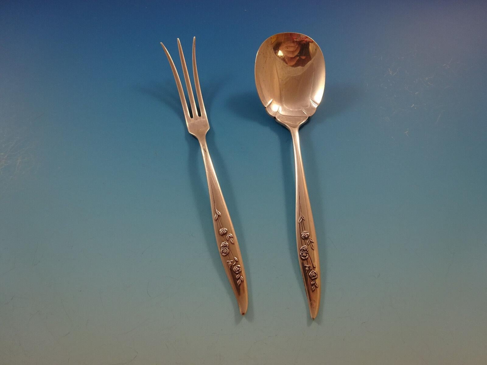 YOUNG LOVE BY ONEIDA SET DI POSATE IN ARGENTO STERLING PER 8 PERSONE 48 PEZZI

Set di posate in argento sterling YOUNG LOVE (c1958) BY ONEIDA - 48 pezzi. Questo set comprende:

8 COLTELLI, 9