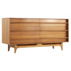 Young Manufacturing Midcentury Curved Front Walnut 6 Drawer Dresser