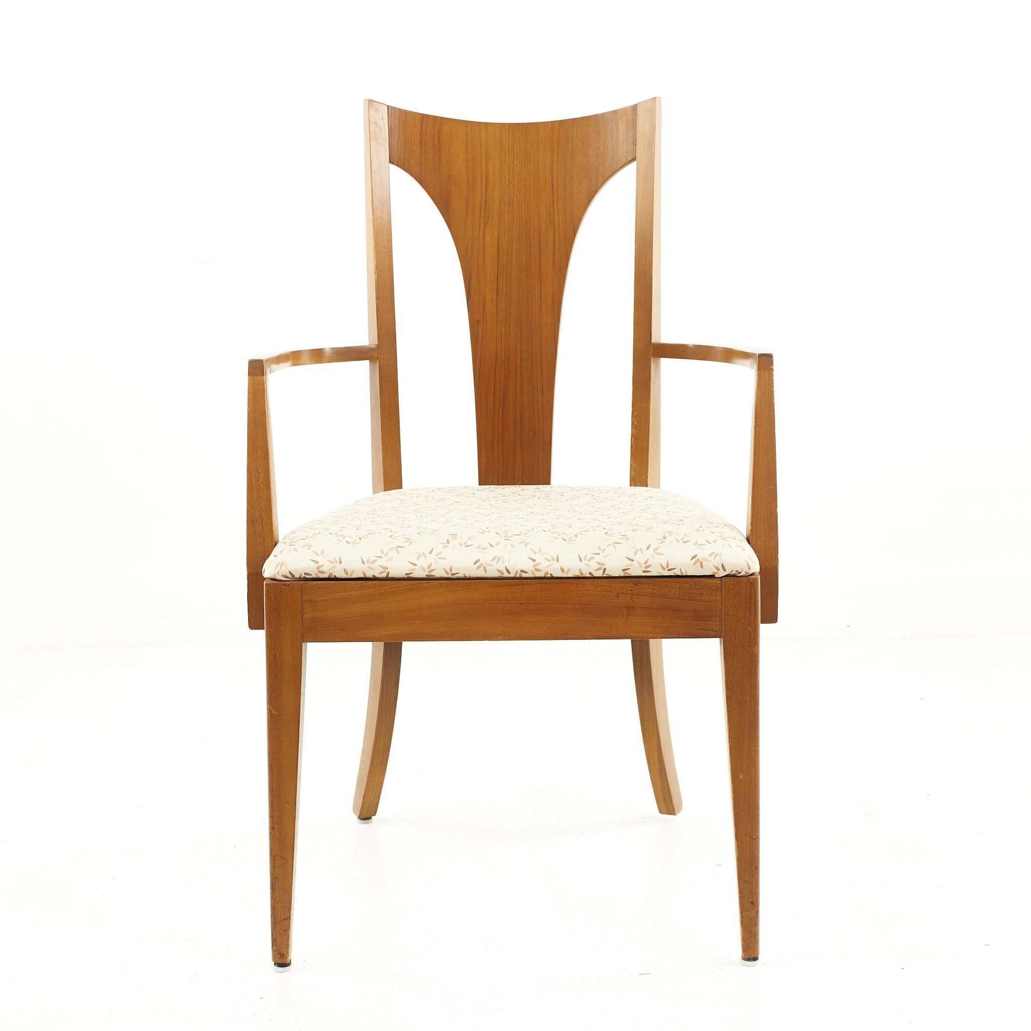 Young Manufacturing Mid-Century Dining Chairs, Set of 5 For Sale 3