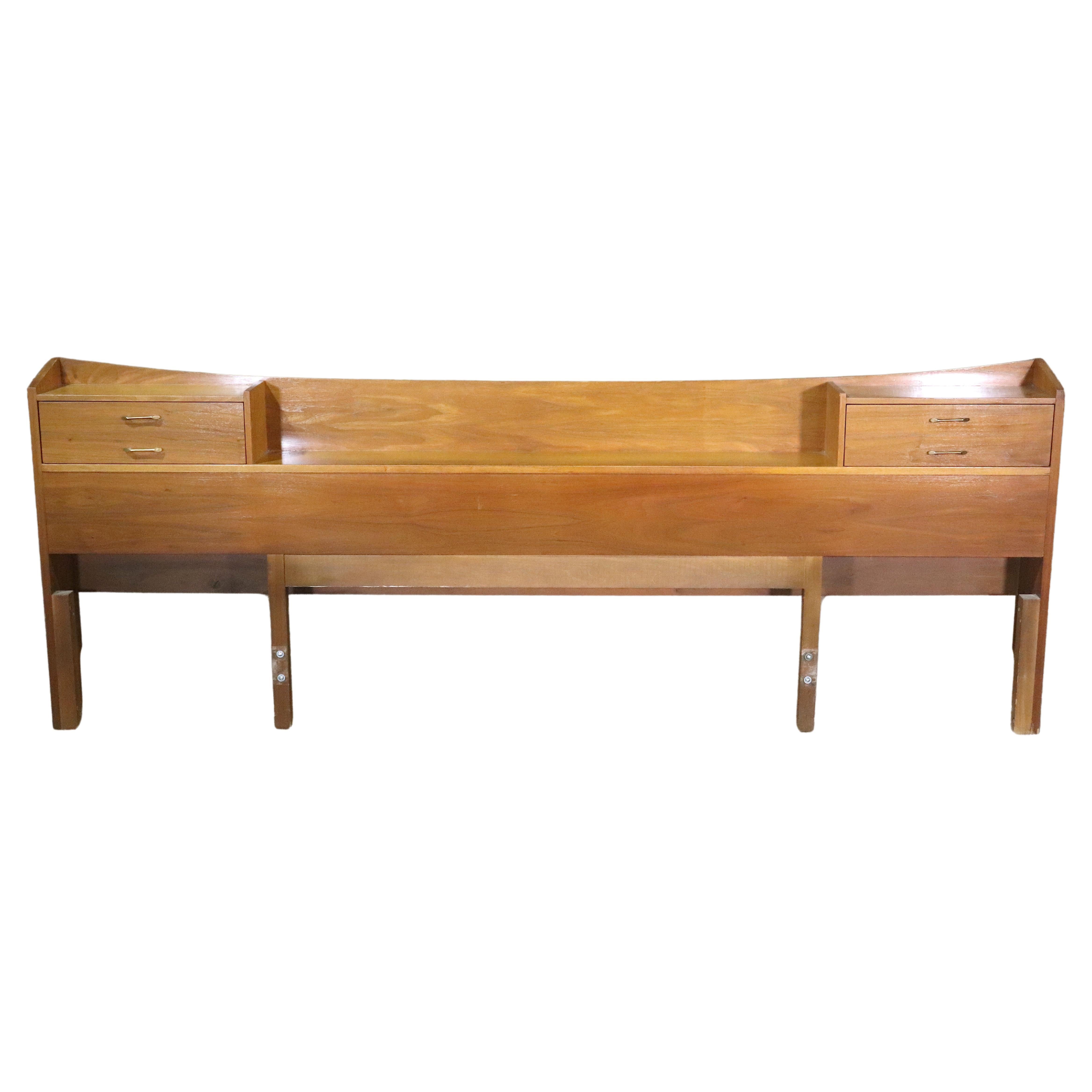 Young Manufacturing Mid-Century King Headboard For Sale