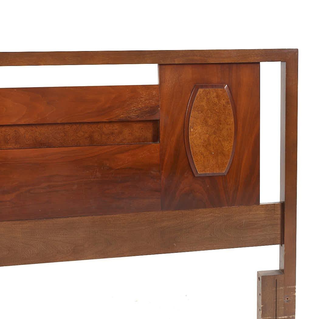 Young Manufacturing Mid Century Queen Walnut and Burlwood Headboard In Good Condition For Sale In Countryside, IL
