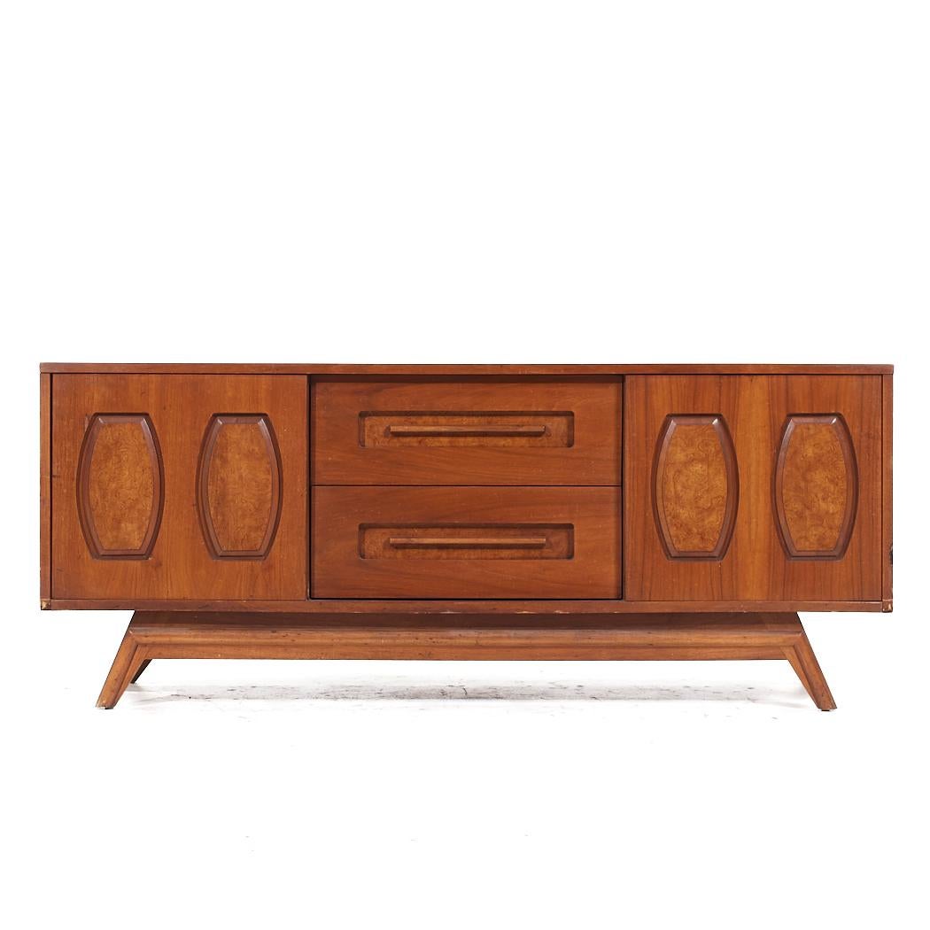 American Young Manufacturing Mid Century Walnut and Burlwood Credenza and Hutch For Sale
