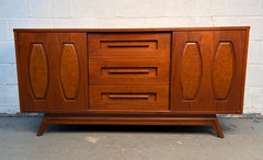 Young Manufacturing Mid Century Walnut and Burlwood Credenza