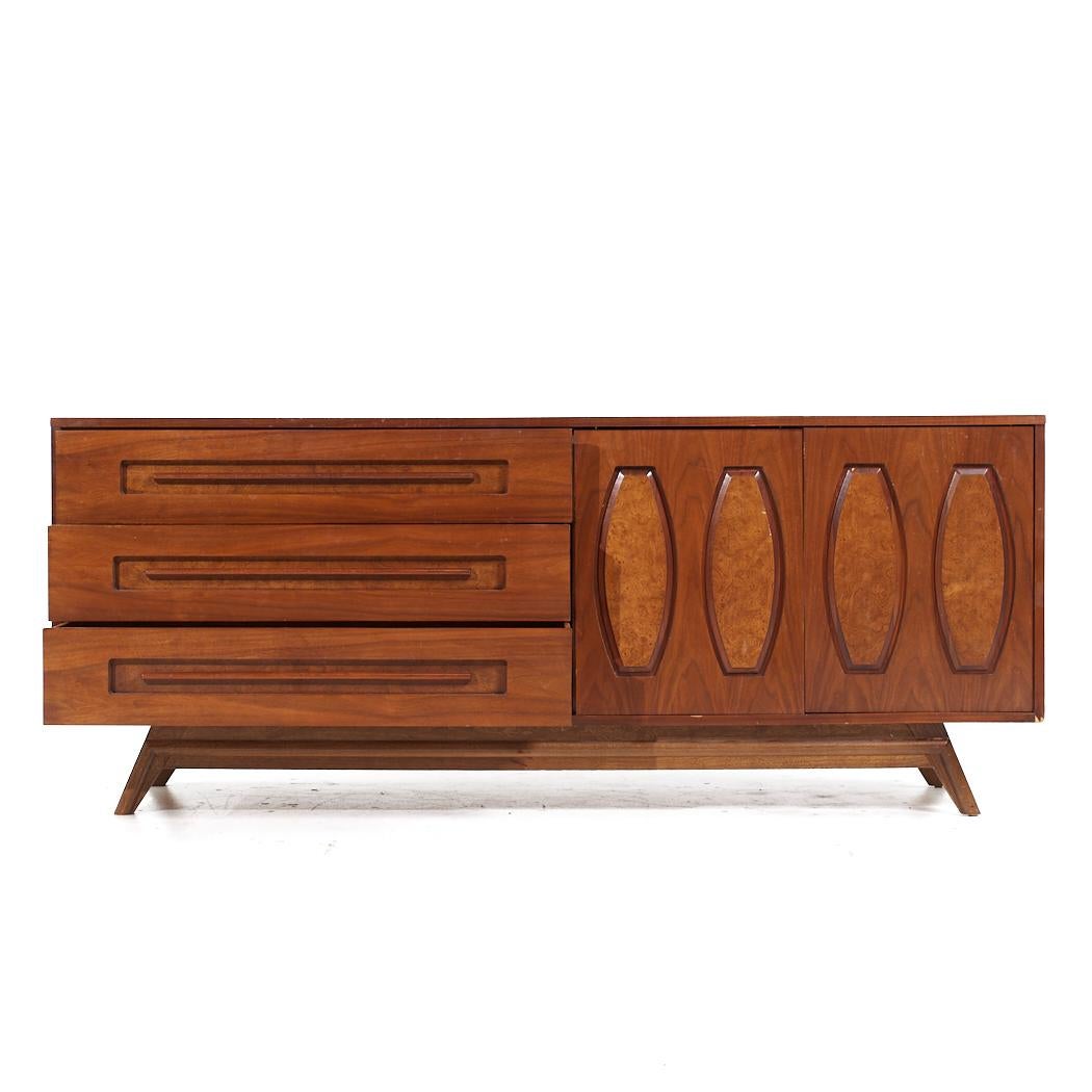 Young Manufacturing Mid Century Walnut and Burlwood Lowboy Dresser For Sale 1