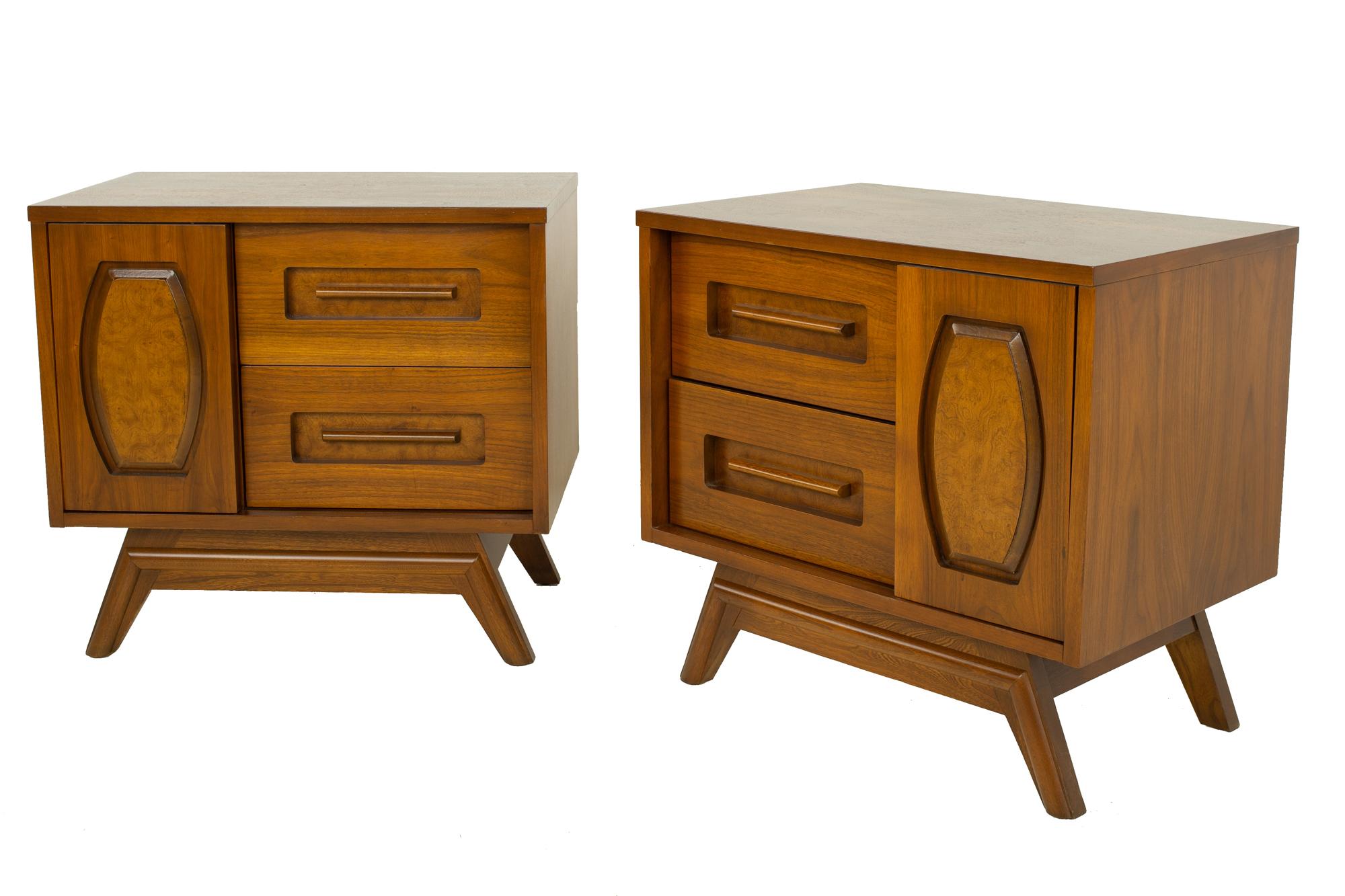 Young Manufacturing mid century walnut and burlwood nightstands - a pair

Each nightstand measures: 26 wide x 17 deep x 24.25 inches high

All pieces of furniture can be had in what we call restored vintage condition. That means the piece is