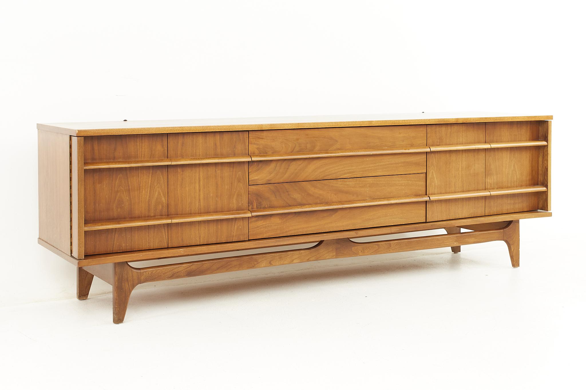 Young Manufacturing Mid Century Walnut Buffet and Hutch 1