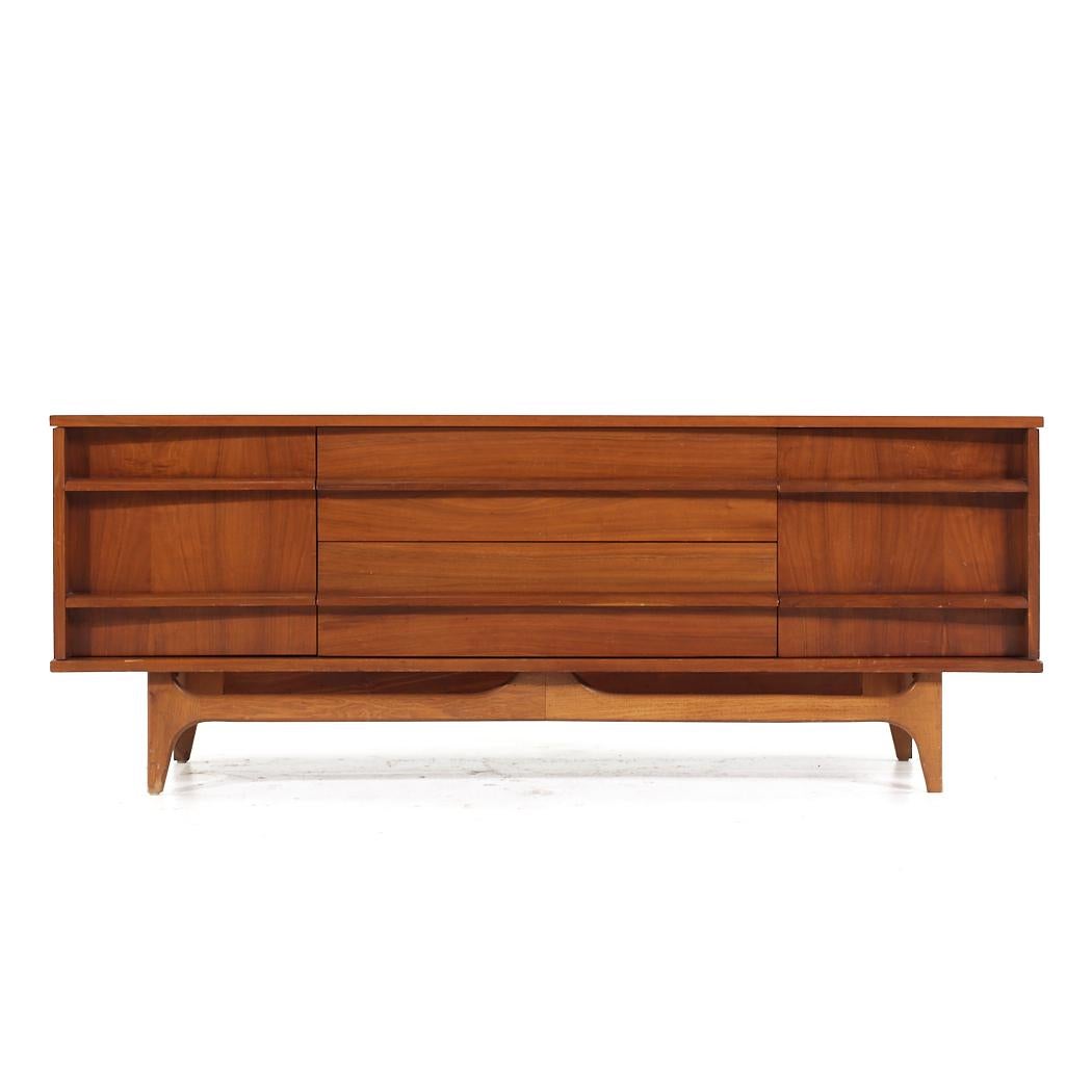 American Young Manufacturing Mid Century Walnut Curved Buffet and Hutch For Sale