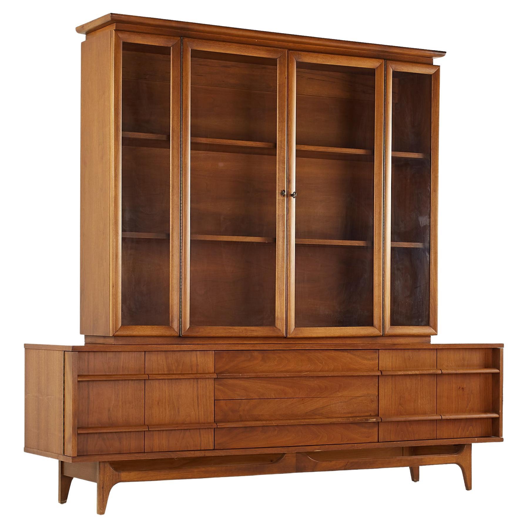 Young Manufacturing Mid-Century Walnut Curved Buffet and Hutch