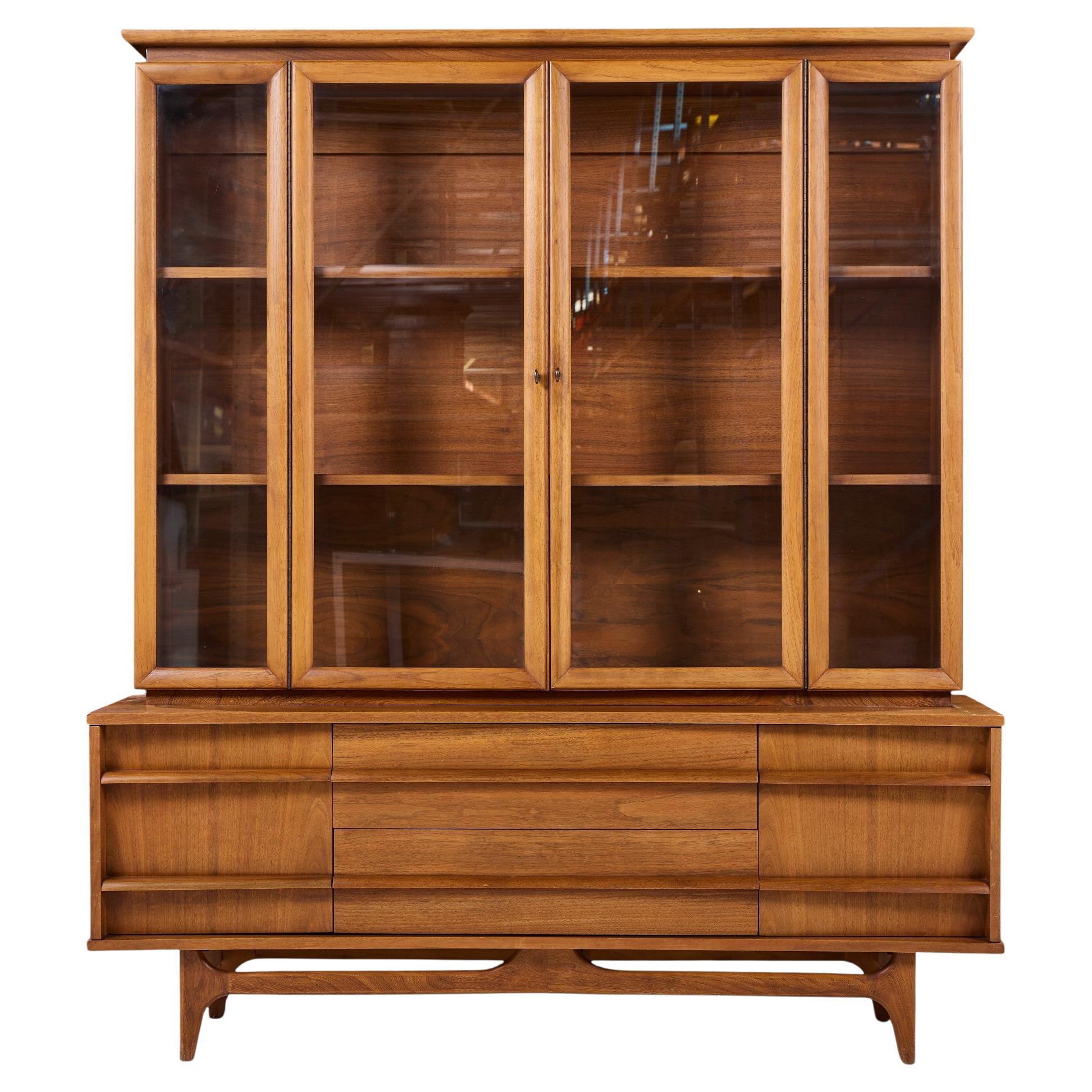 Young Manufacturing Mid Century Walnut Curved Credenza and Hutch