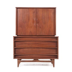 Young Manufacturing Mid Century Walnut Curved Front Highboy Dresser