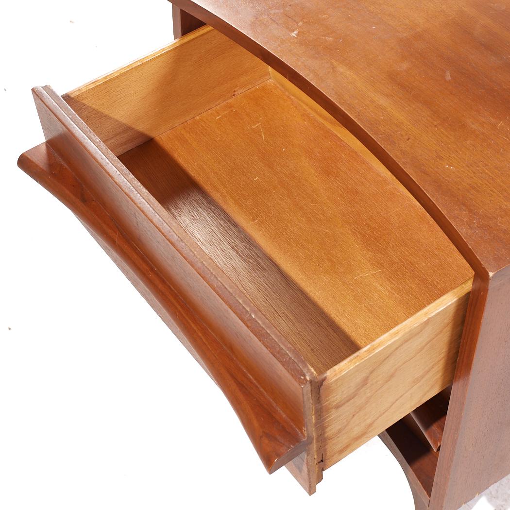 Young Manufacturing Mid Century Walnut Curved Front Nightstands - Pair 6
