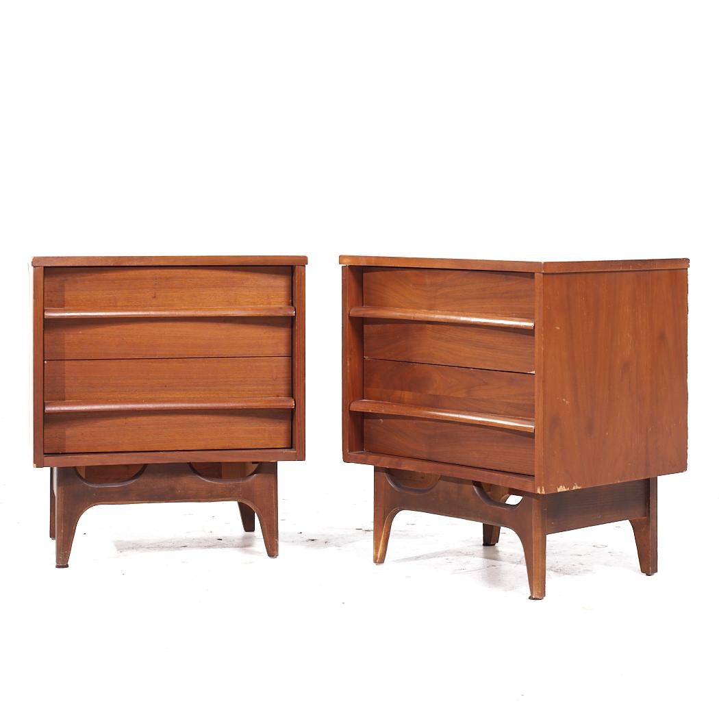 Mid-Century Modern Young Manufacturing Mid Century Walnut Curved Front Nightstands - Pair