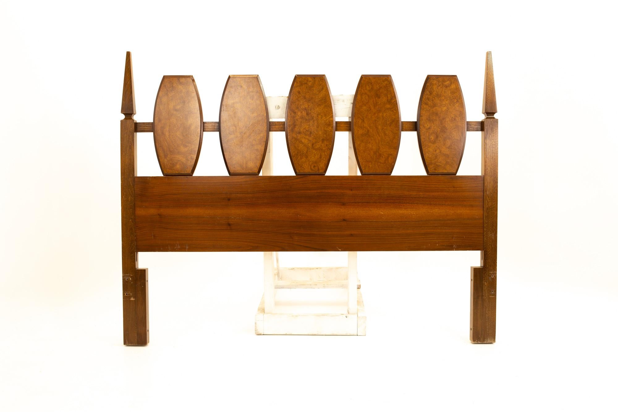 Young manufacturing mid century walnut queen headboard

Headboard measures: 58.25 wide x 1.75 deep x 47.25 inches high

All pieces of furniture can be had in what we call restored vintage condition. That means the piece is restored upon purchase