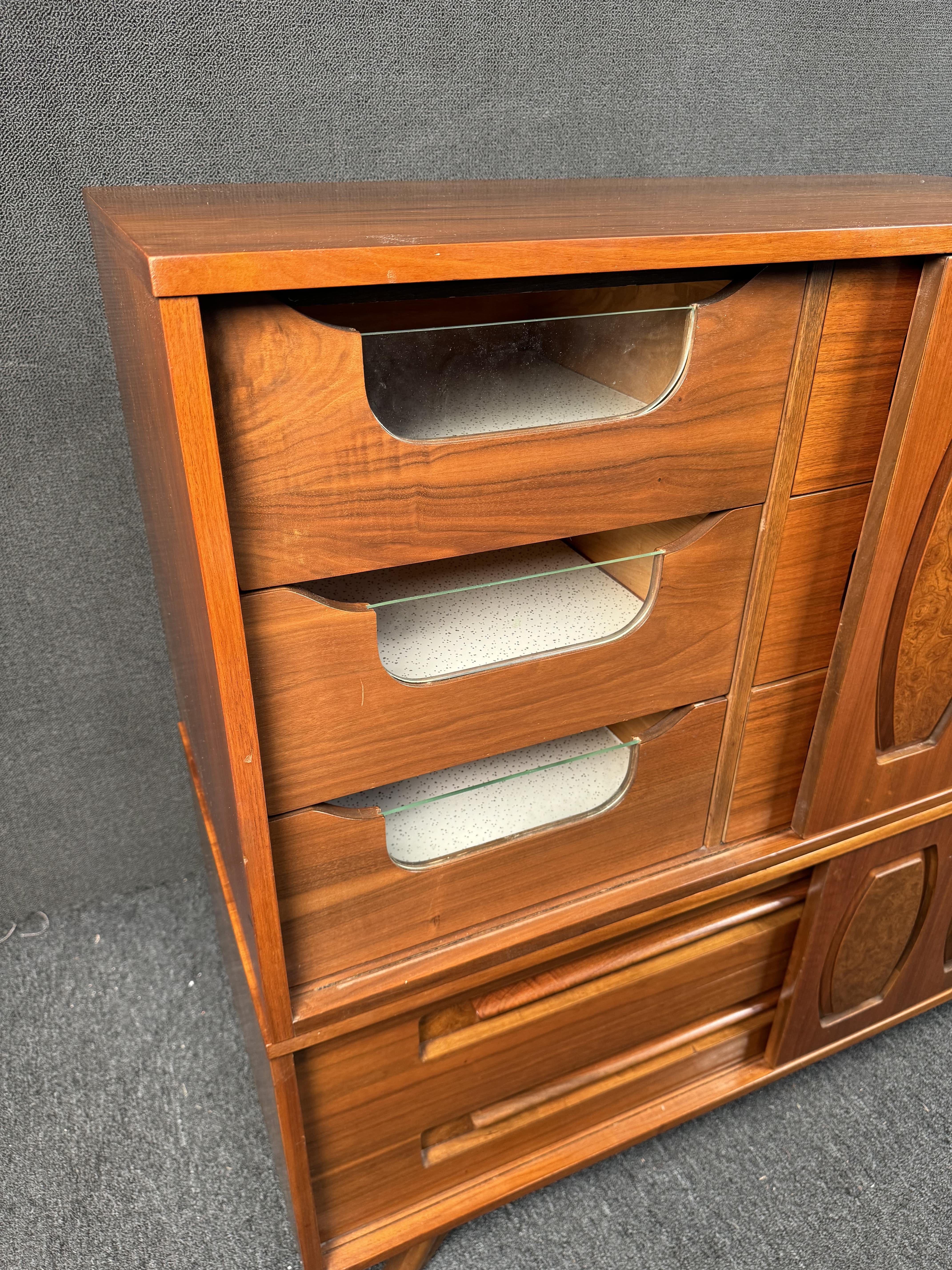 Young Manufacturing Two Tier Lowboy Dresser For Sale 5