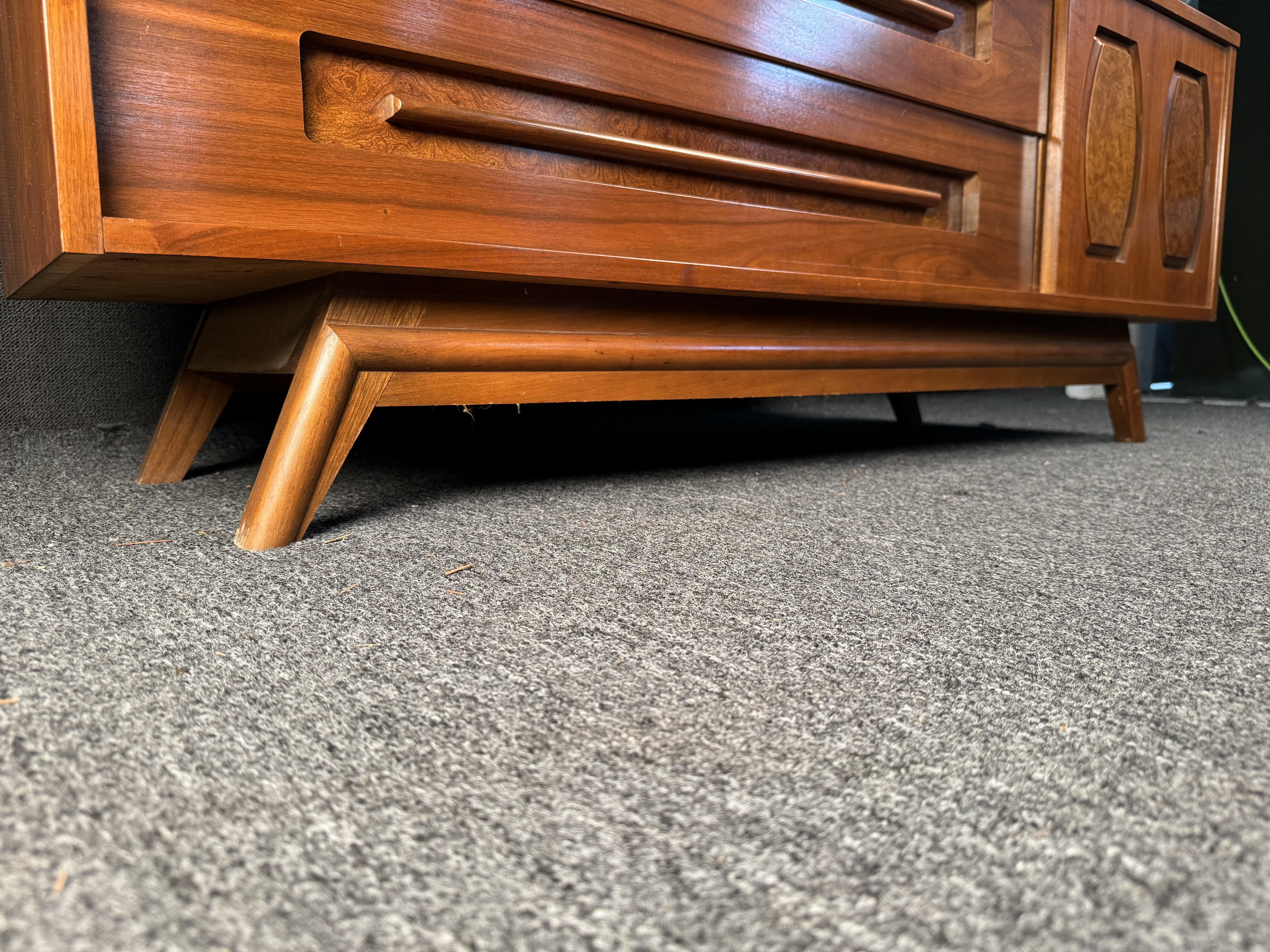 Young Manufacturing Two Tier Lowboy Dresser For Sale 11