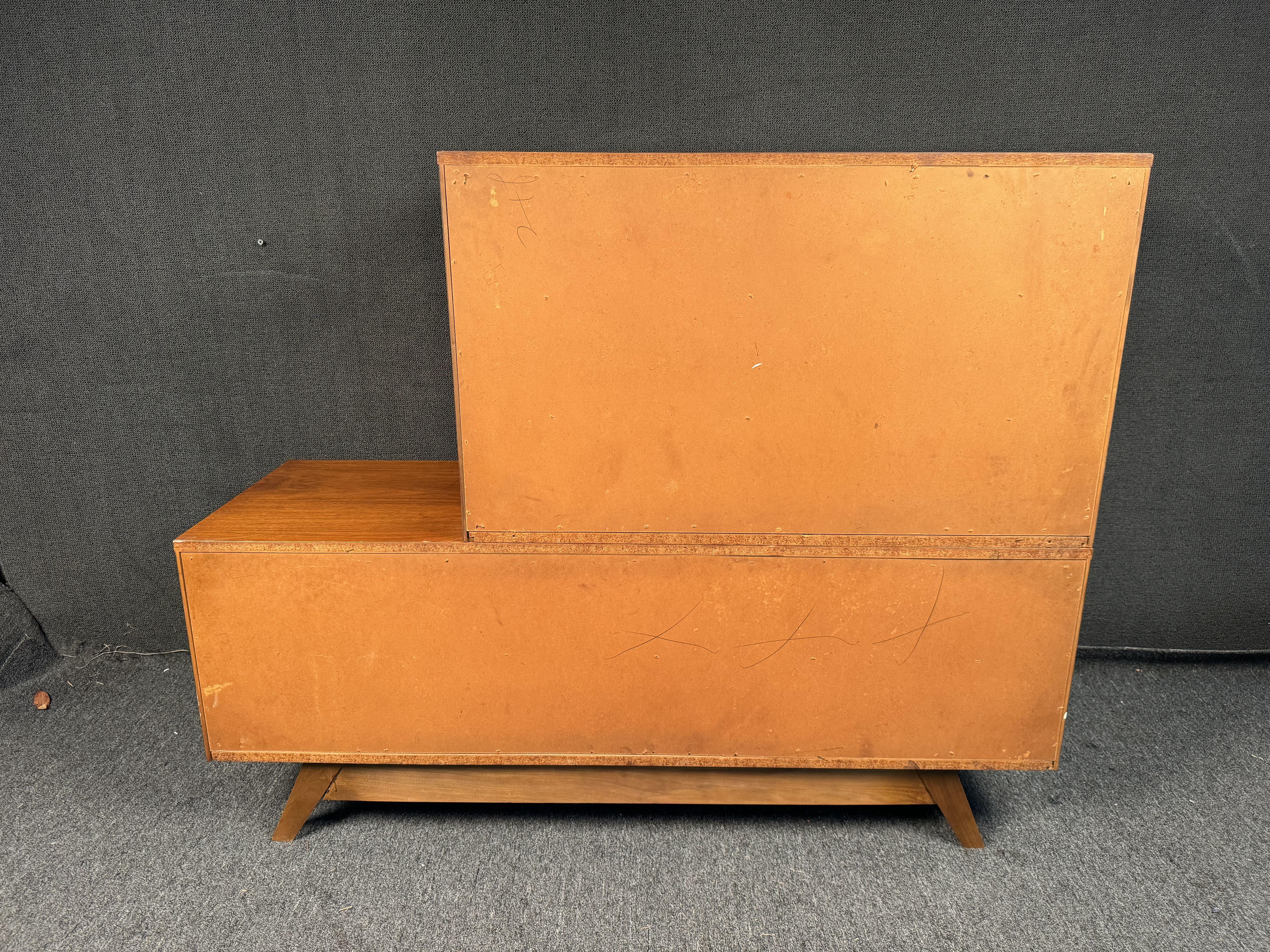 Young Manufacturing Two Tier Lowboy Dresser For Sale 14