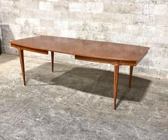 Young Manufacturing Vintage Mid Century Modern Walnut Dining Table c. 1960s