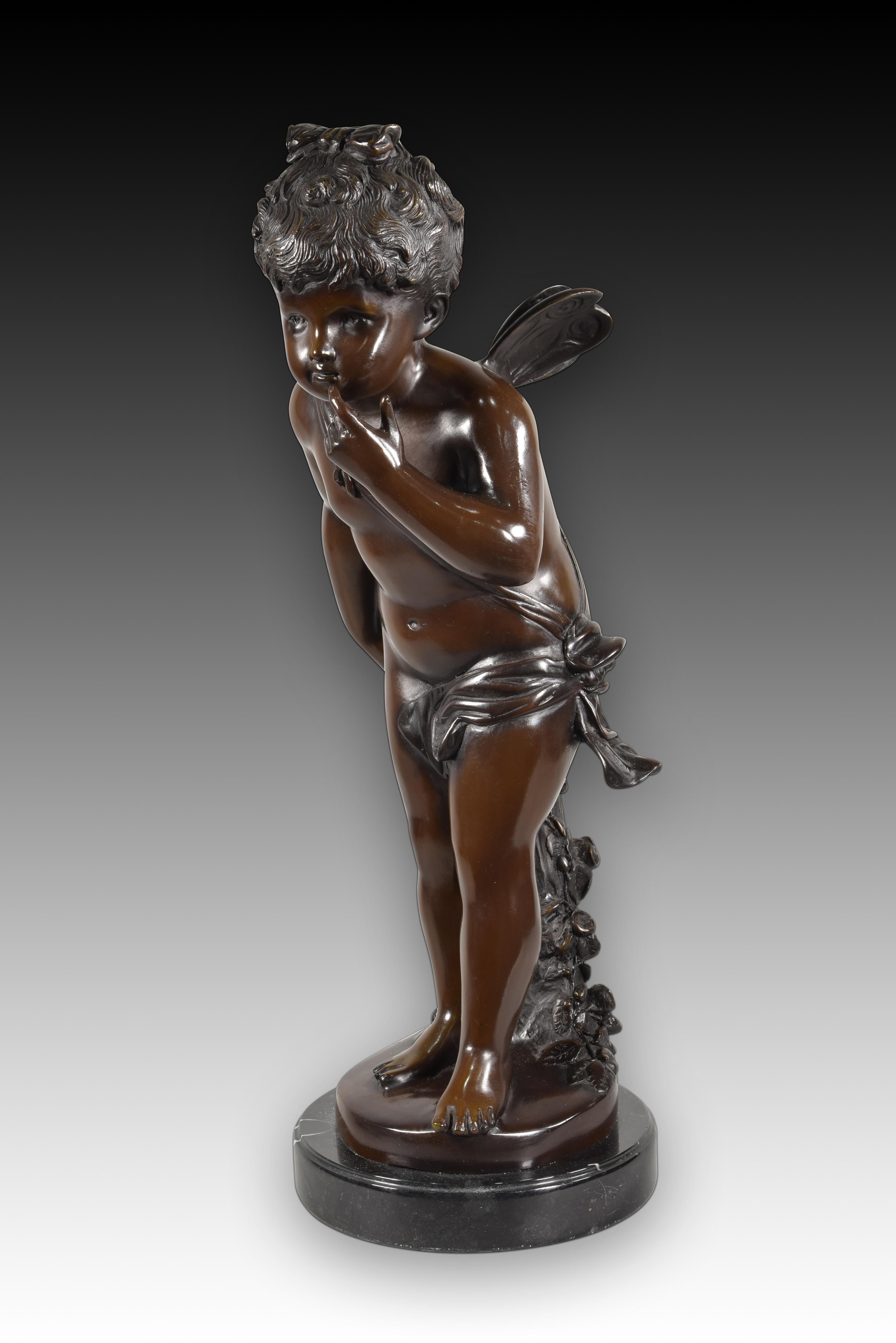 Young Psyche. Bronze, stone. Following models of Auguste Moreau. 
Patinated bronze sculpture on a circular stone base that shows a young girl with butterfly wings, following a habitual iconography for Psyche (Roman divinity considered