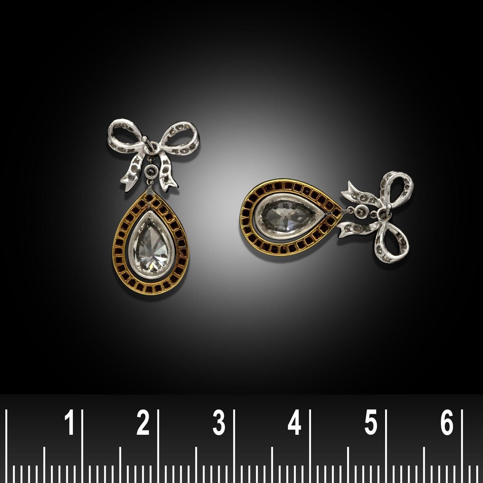 Women's or Men's Young & Stephens 1.57ct Pear Shape Diamond & Ruby Drop Earrings circa 1985 For Sale