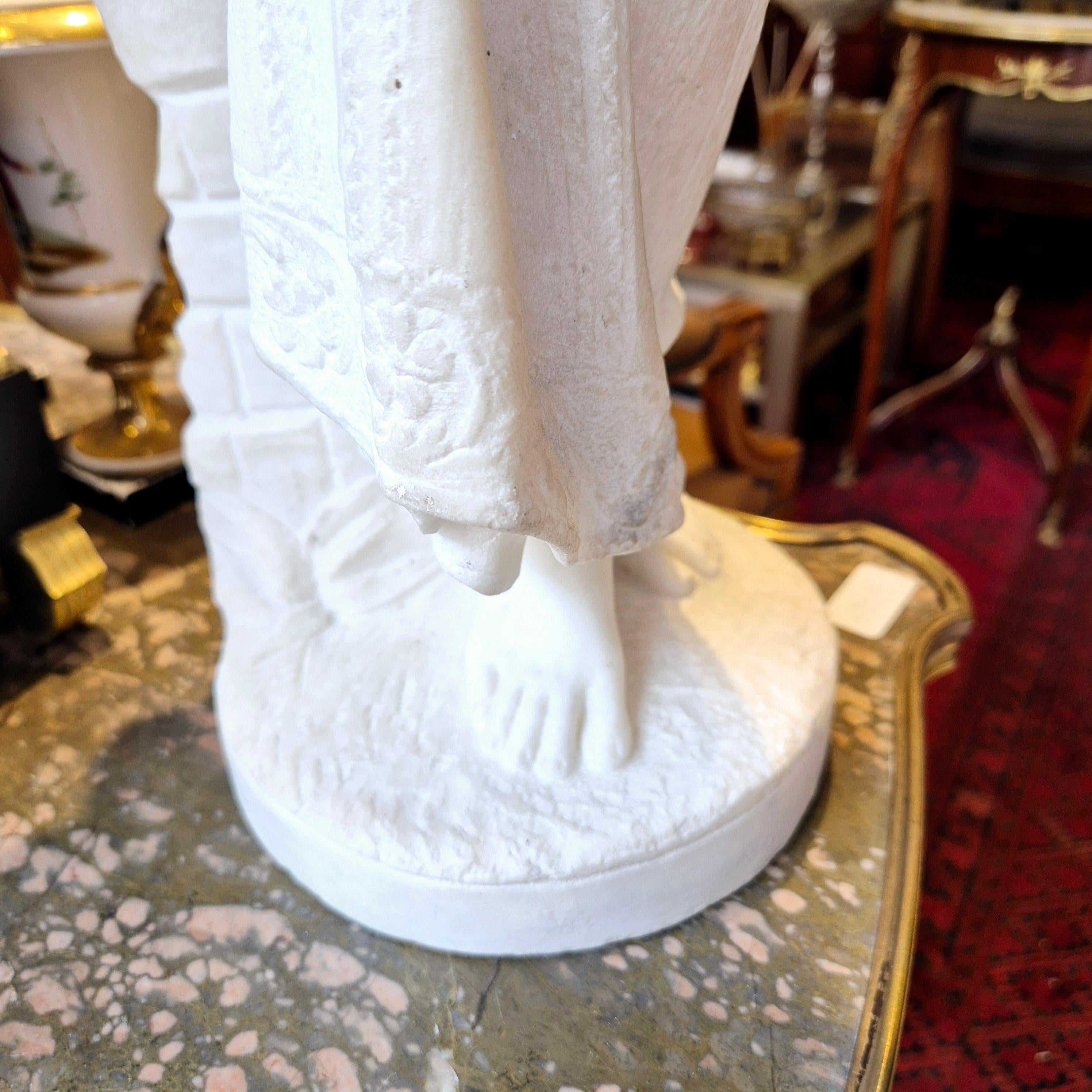 Young woman with jug, Carrara marble, signed Bonnal, early 20th century For Sale 4