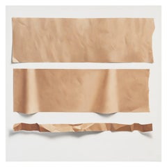 Trois objets en papier