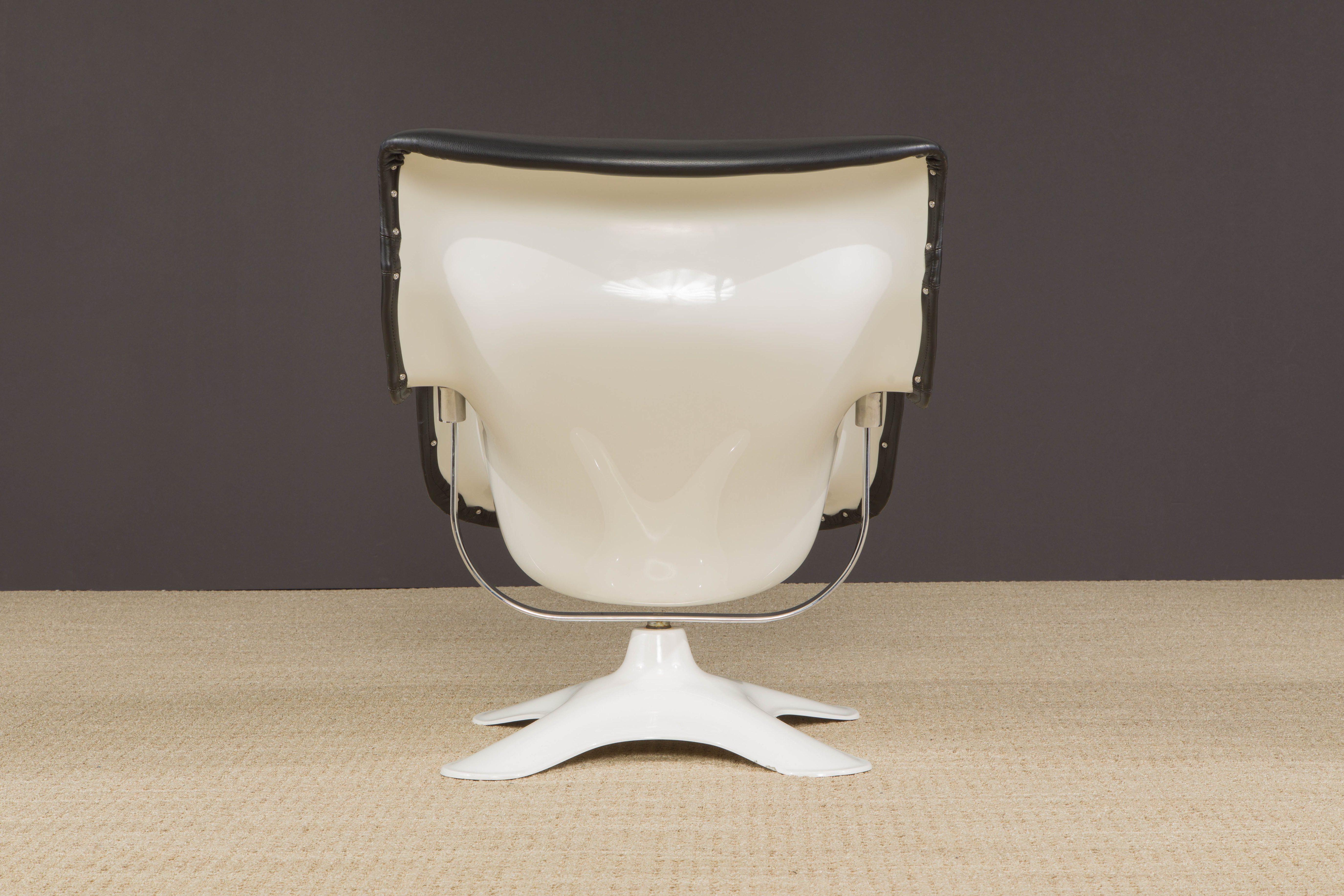 Yrjö Kukkapuro for Artek 'Karuselli' Chair and Ottoman, Finland 1