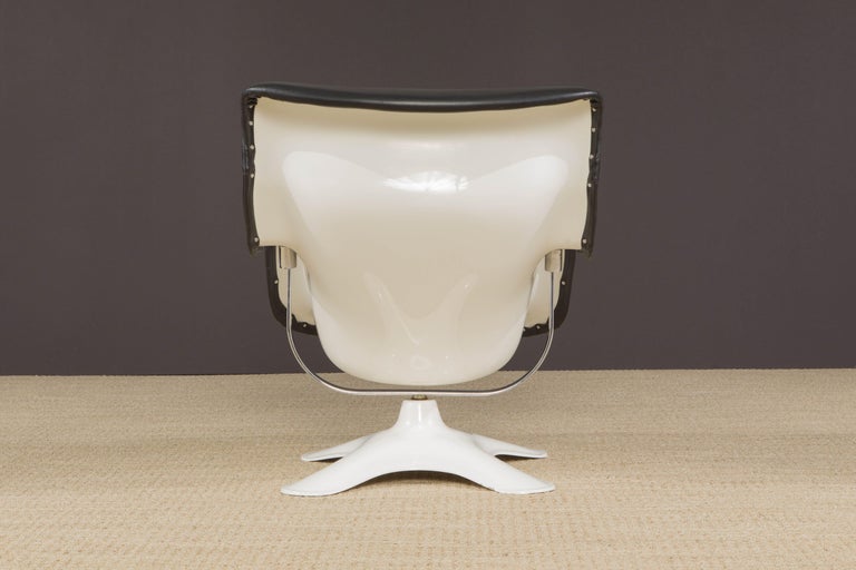 Yrjö Kukkapuro for Artek 'Karuselli' Chair and Ottoman, Finland 2