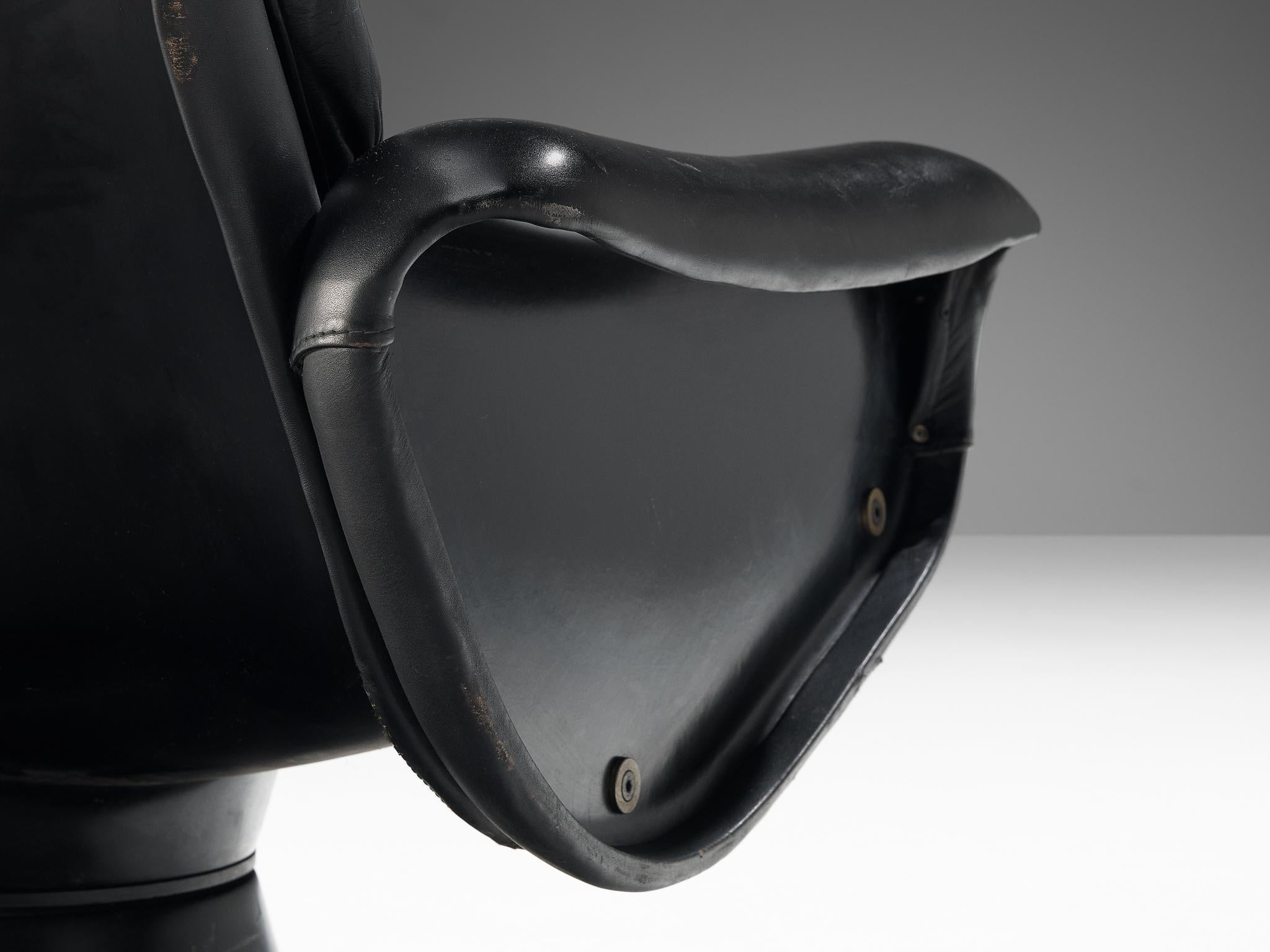 Scandinavian Modern Yrjö Kukkapuro for Haimi Finland 'Saturnus' Armchair in Black Leather For Sale