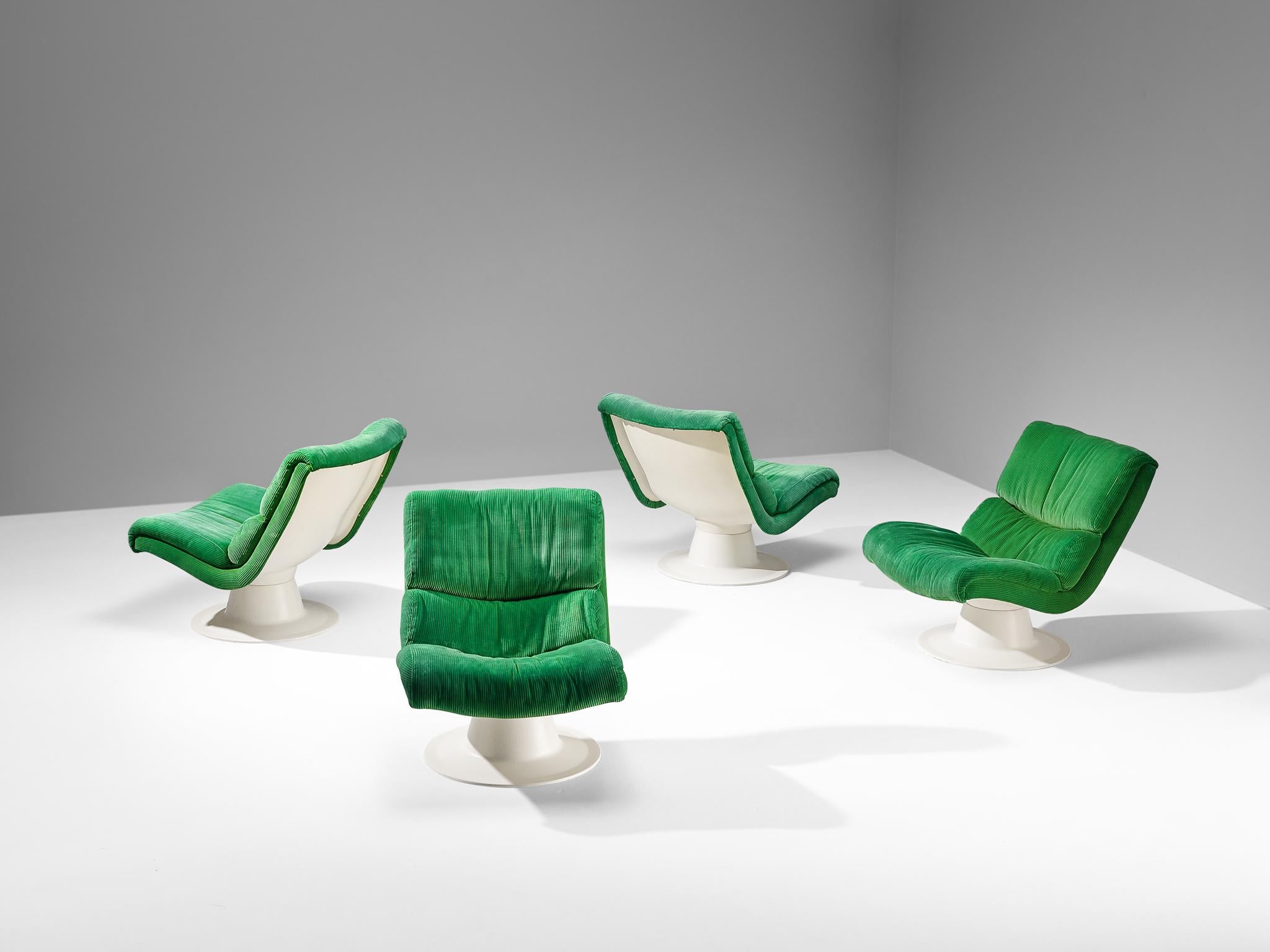 Mid-Century Modern Yrjö Kukkapuro for Haimi Finland 'Saturnus' Lounge Chairs and Coffee Table