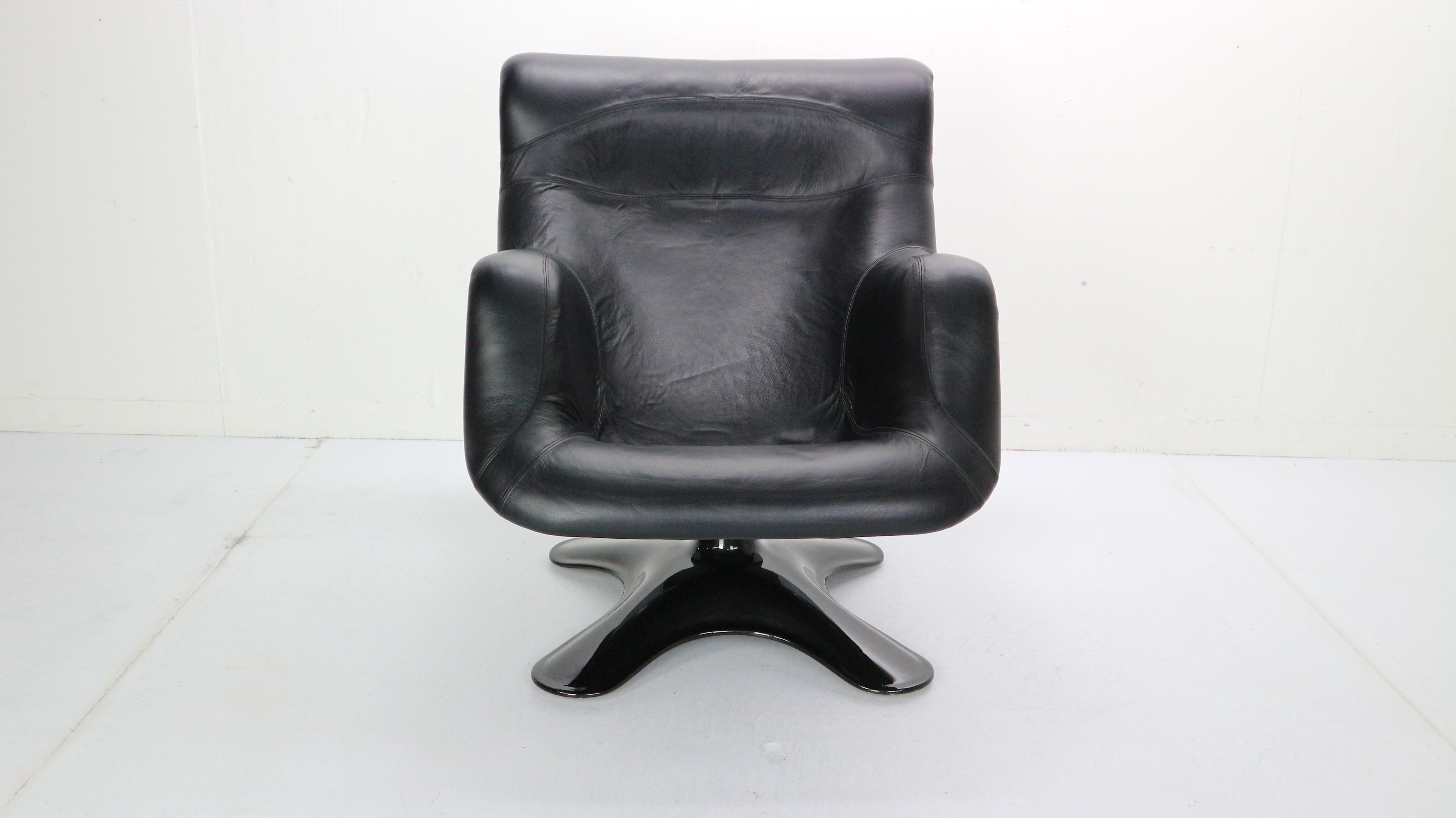 yrjö kukkapuro 'karuselli' lounge chair in black leather for haimi