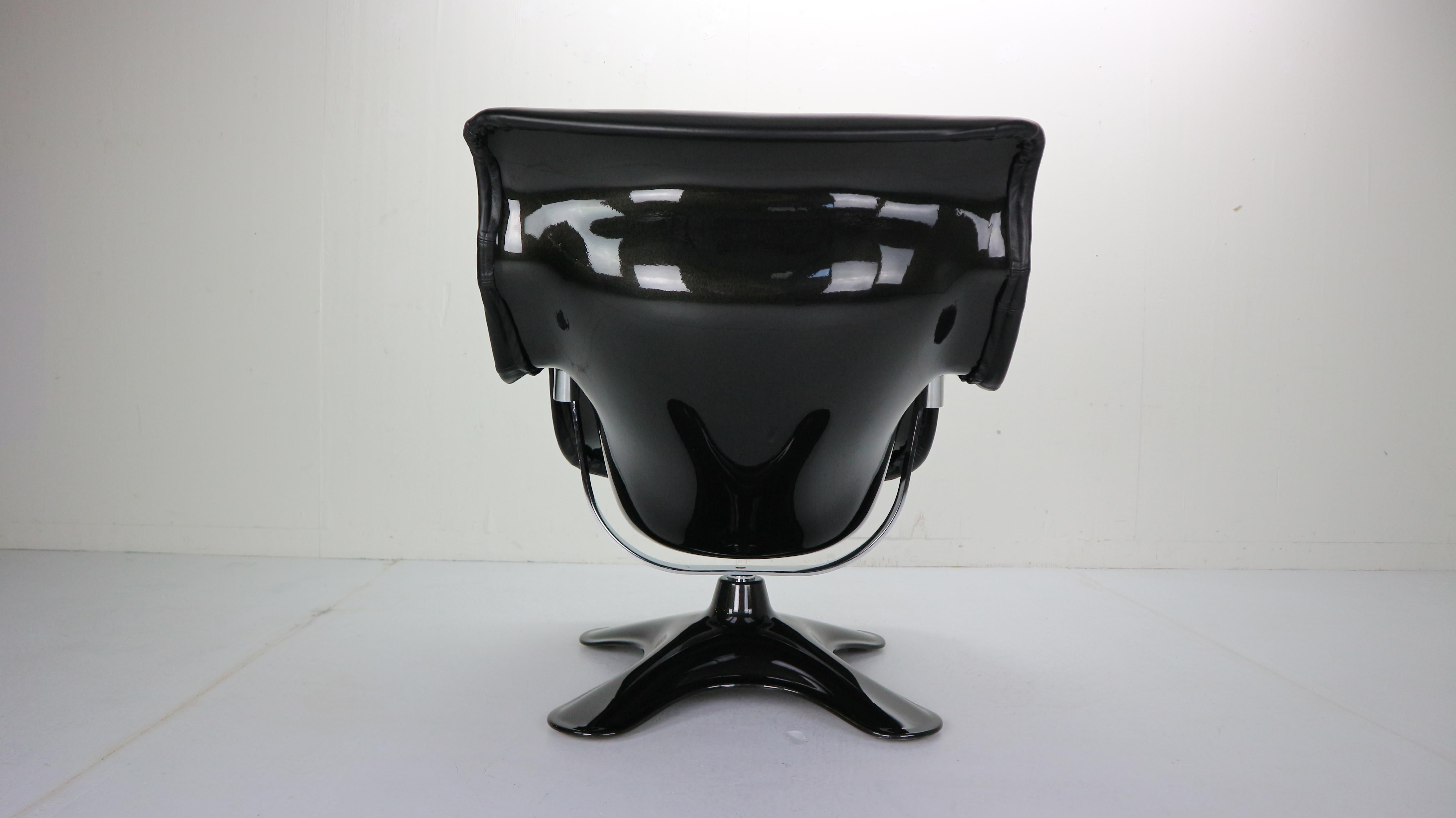 Yrjö Kukkapuro 'Karuselli' Lounge Chair in Black Leather for Haimi, 1960s 2