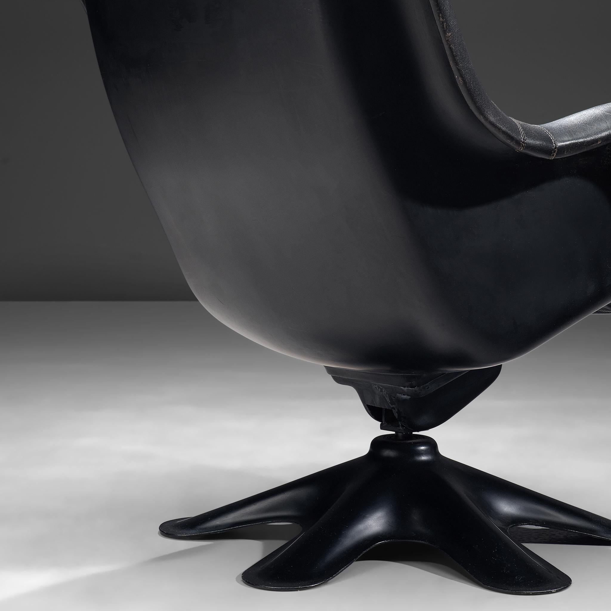 Mid-Century Modern Yrjo Kukkapuro 'Karuselli' Lounge Chair in Black Patinated Leather