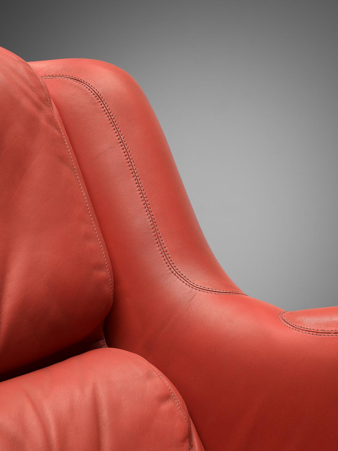 Yrjo Kukkapuro 'Karuselli' Lounge Chair in Red Leather In Good Condition In Waalwijk, NL