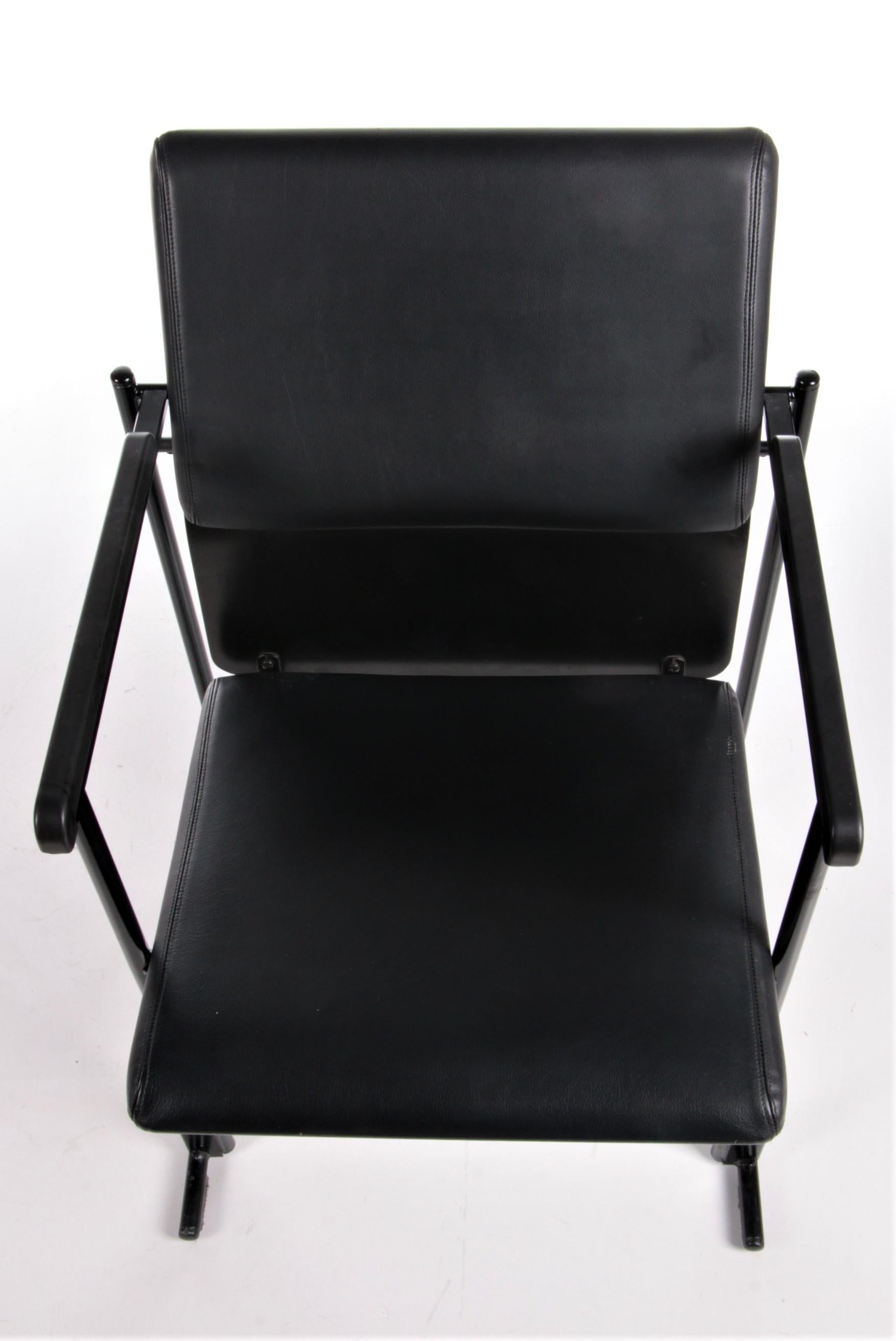 Yrjö Kukkapuro Leather Dining Chair Made by Avarte, Finland 1970 For Sale 7