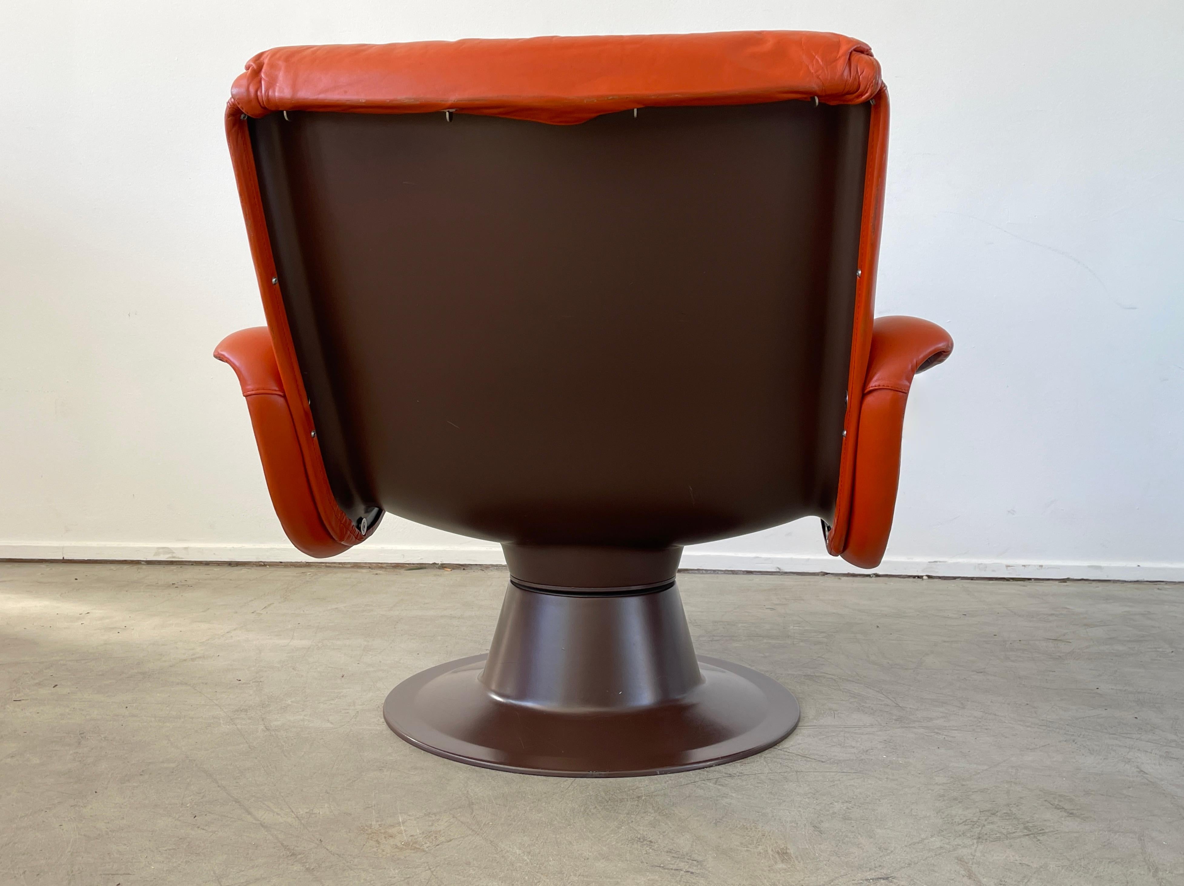 Yrjö Kukkapuro Lounge Chairs For Sale 4