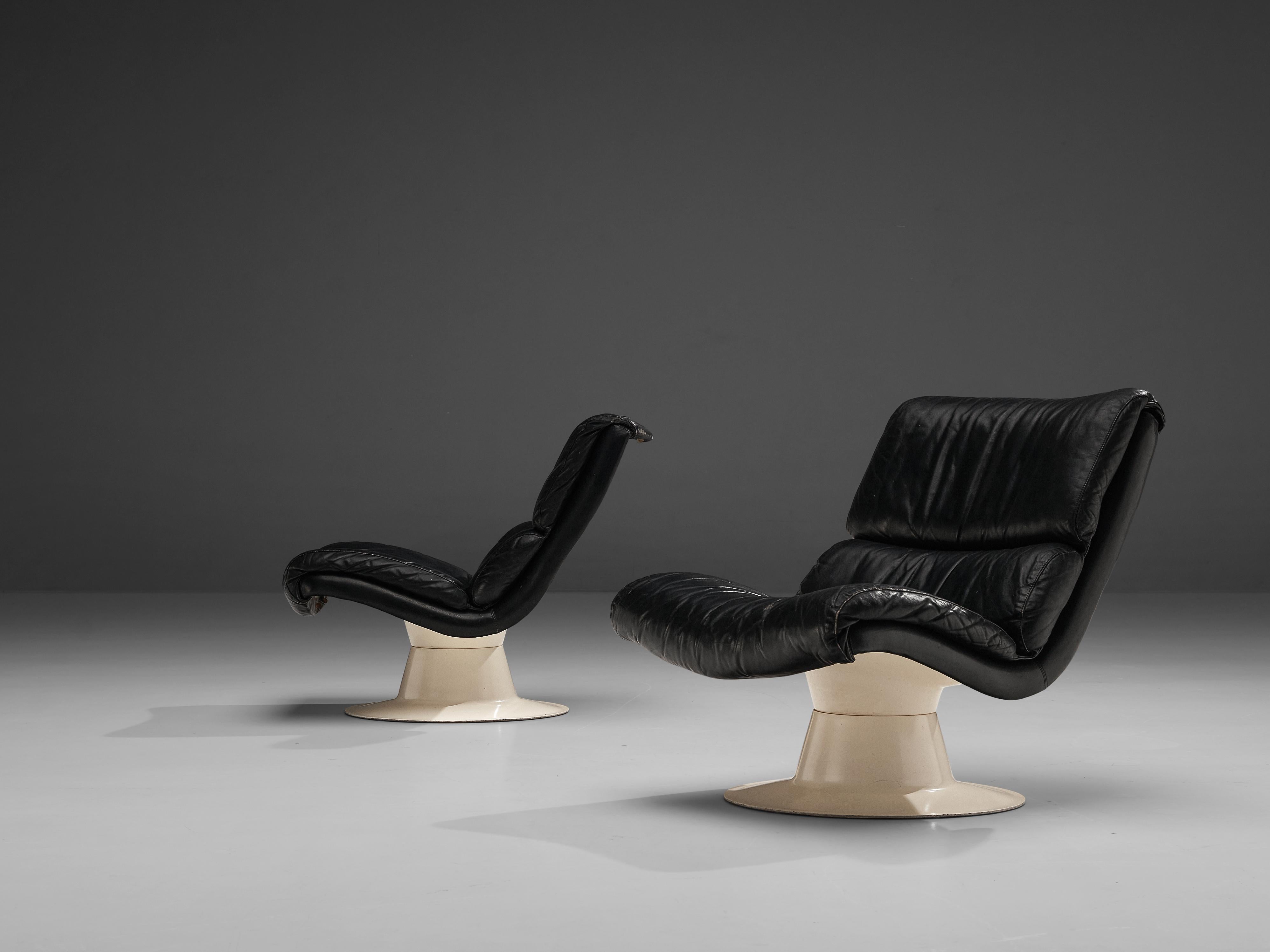 Yrjo Kukkapuro Pair of Lounge Chairs Model 'Saturnus C' in Black Leather  For Sale at 1stDibs | yrjö kukkapuro saturnus, kukkapuro saturnus