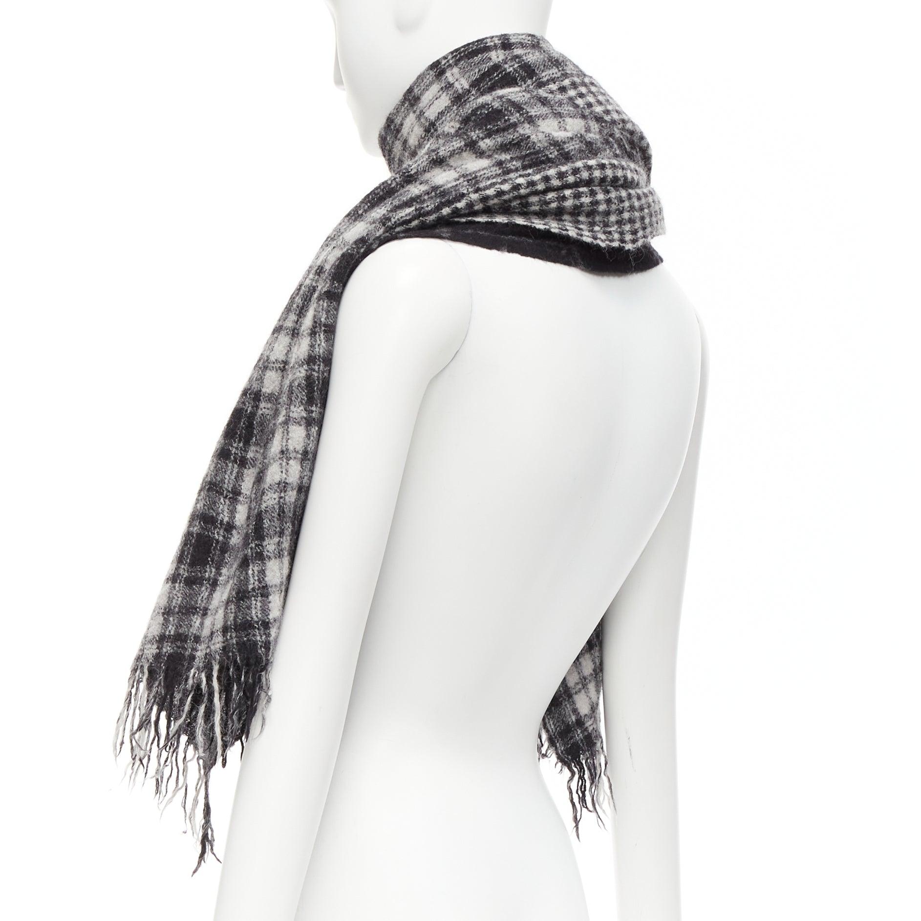 Y'S YOHJI YAMAMOTO grey 100% wool checkered black Y safety pin fringe scarf For Sale 2
