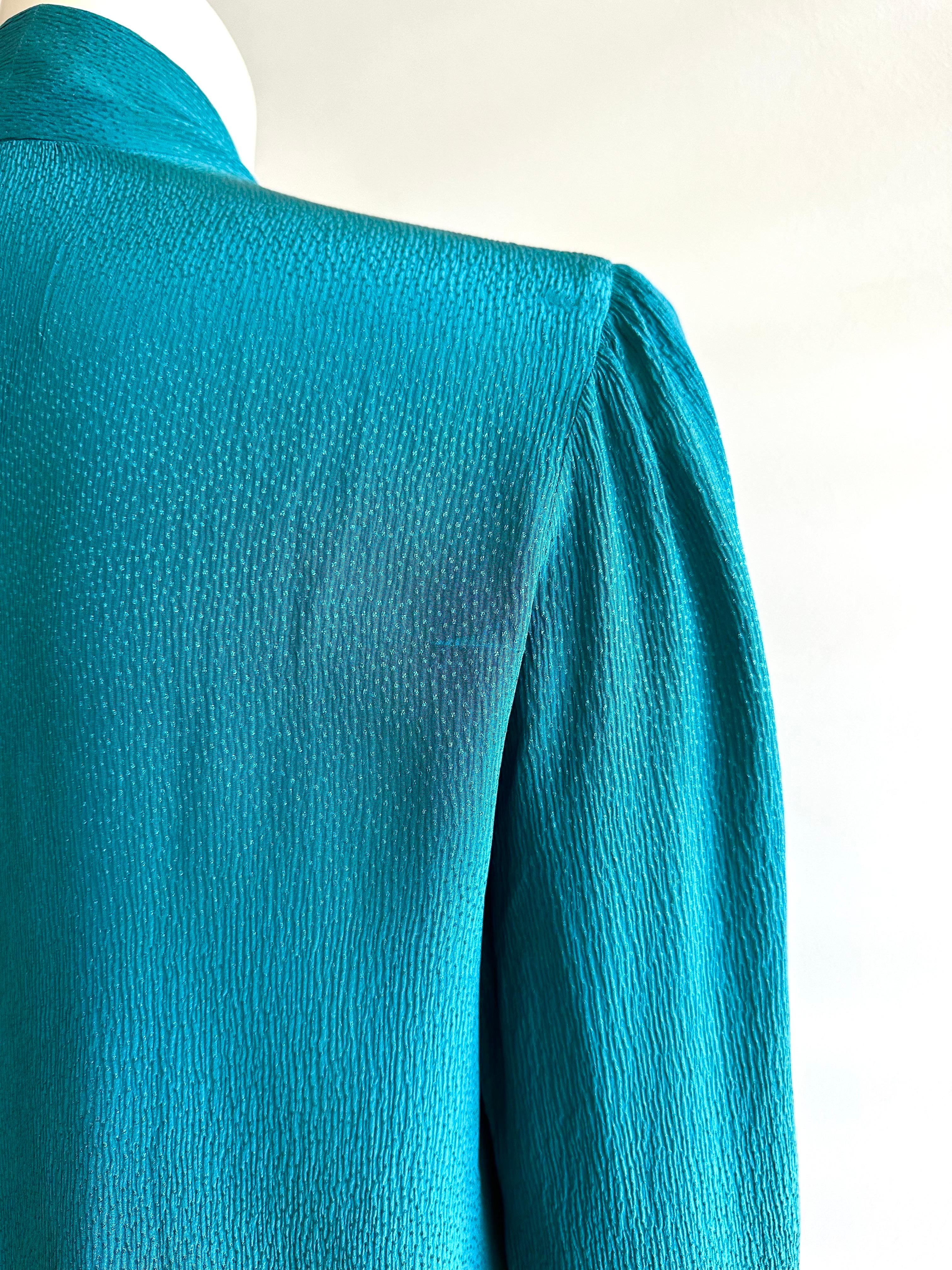 Women's or Men's YSL 1970 Yves saint Laurent blue silk lavallière collar blouse For Sale