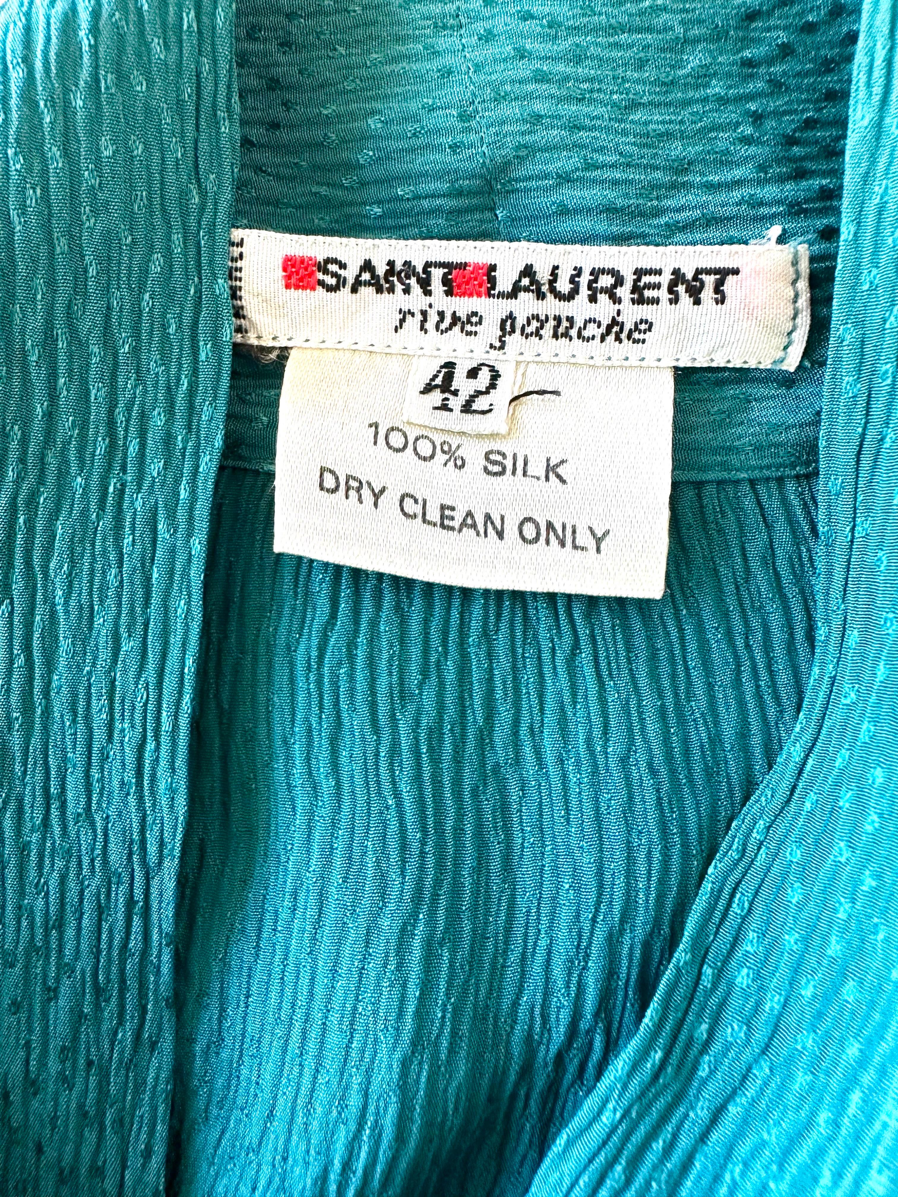 YSL 1970 Yves saint Laurent blue silk lavallière collar blouse For Sale 3