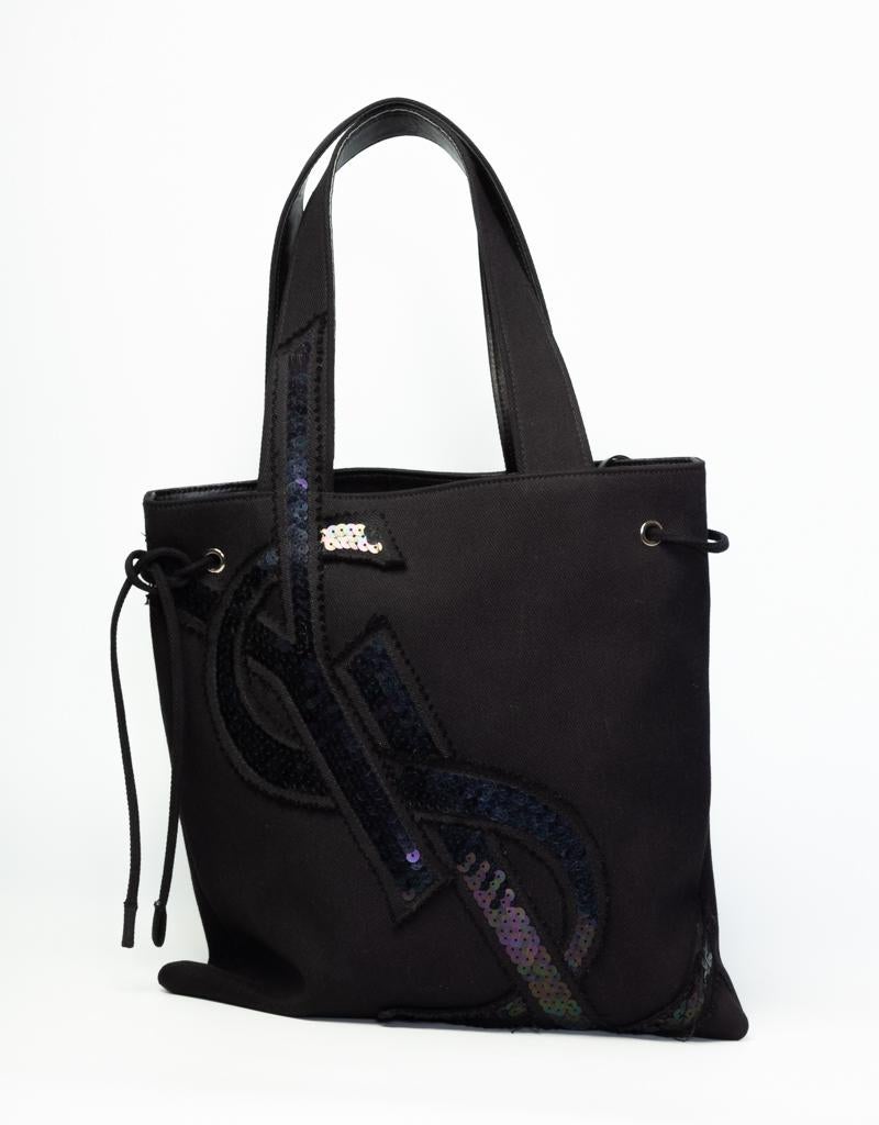 Nero Saint Laurent Borsa Monogram Sequence in Tela in vendita