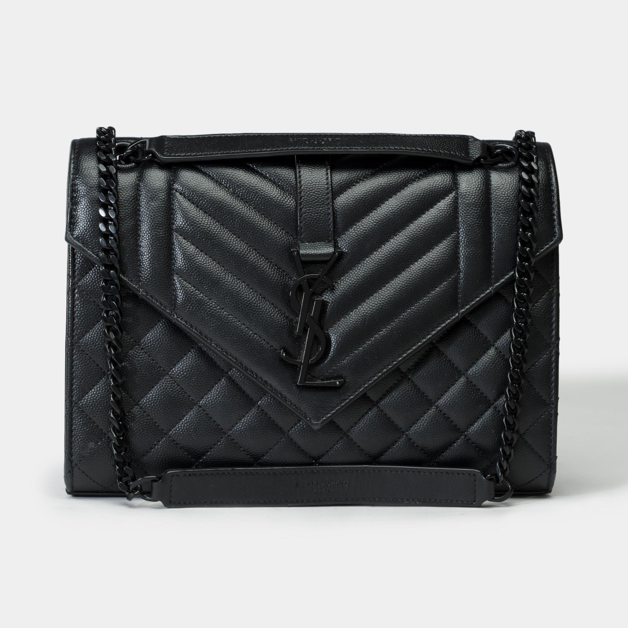 YSL Envelope MM shoulder bag in black quilted grained  leather , BHW In Good Condition In Paris, IDF