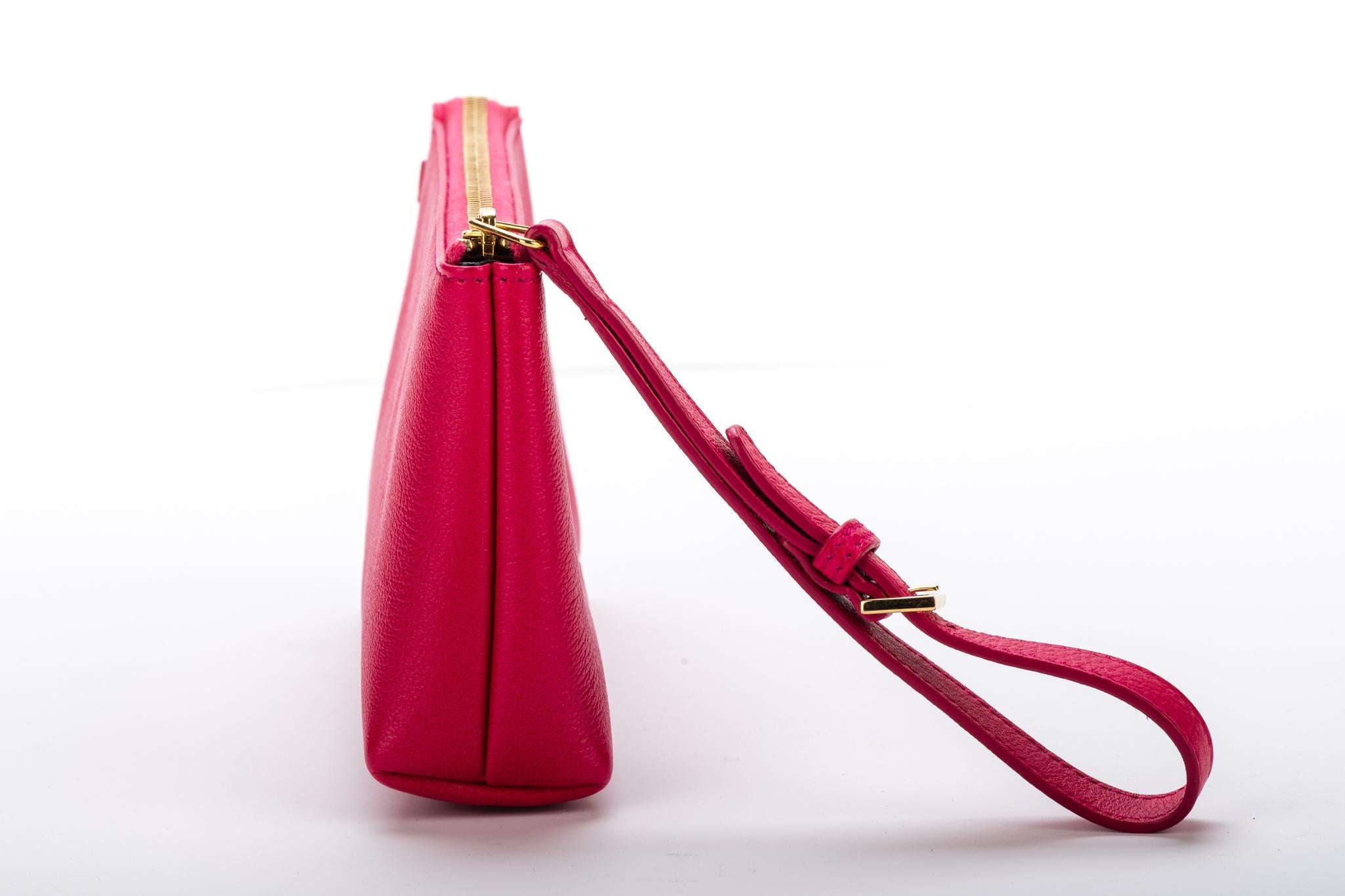 YSL Fuchsia Leather Wristlet Small Bag In Excellent Condition For Sale In West Hollywood, CA