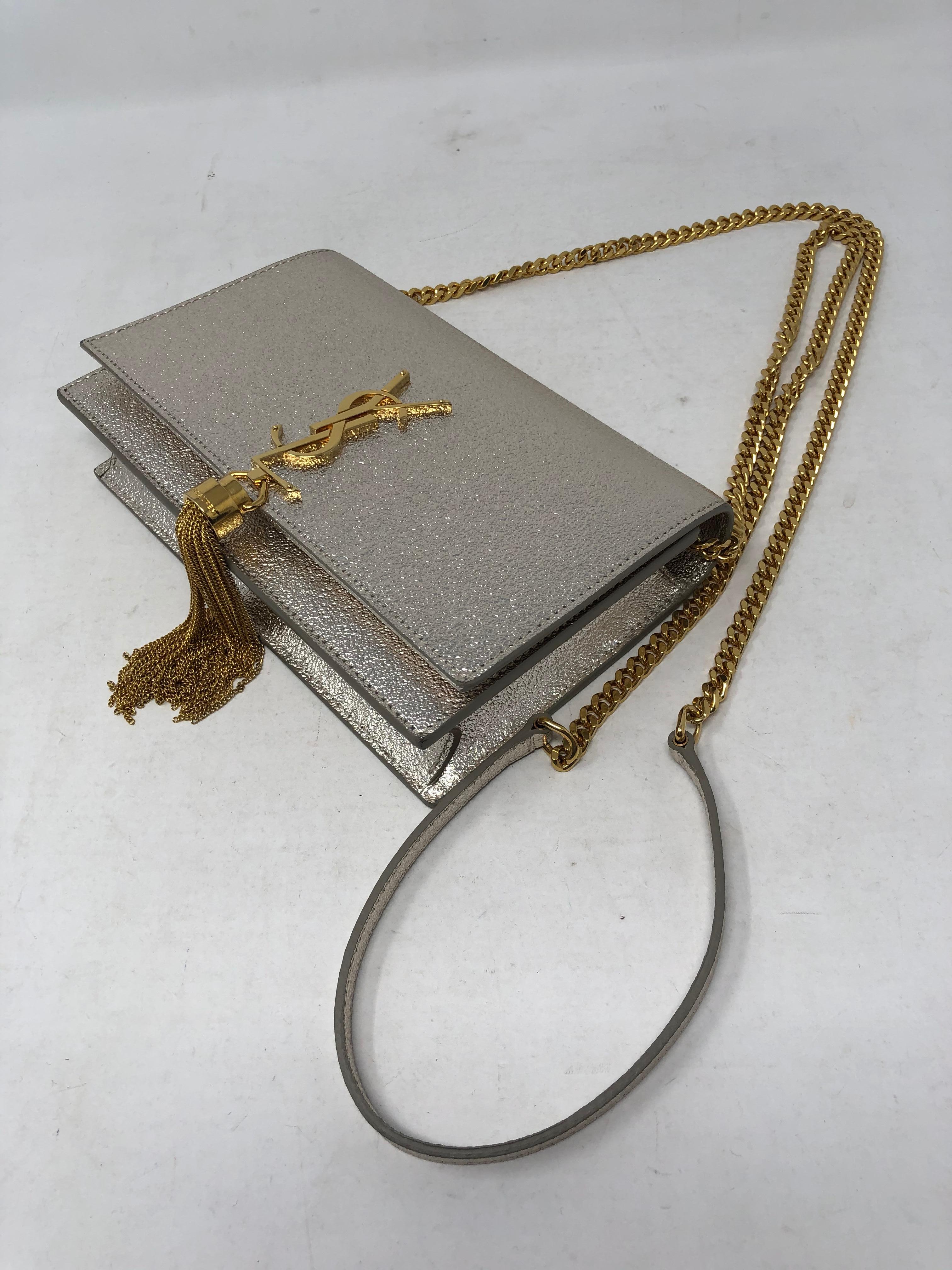 YSL Kate Silver Metallic and Gold Crossbody Bag  In Excellent Condition In Athens, GA