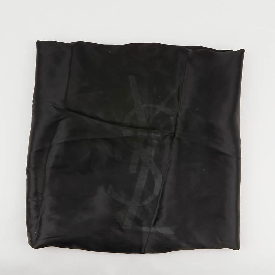 YSL Logo Tote Bag 5