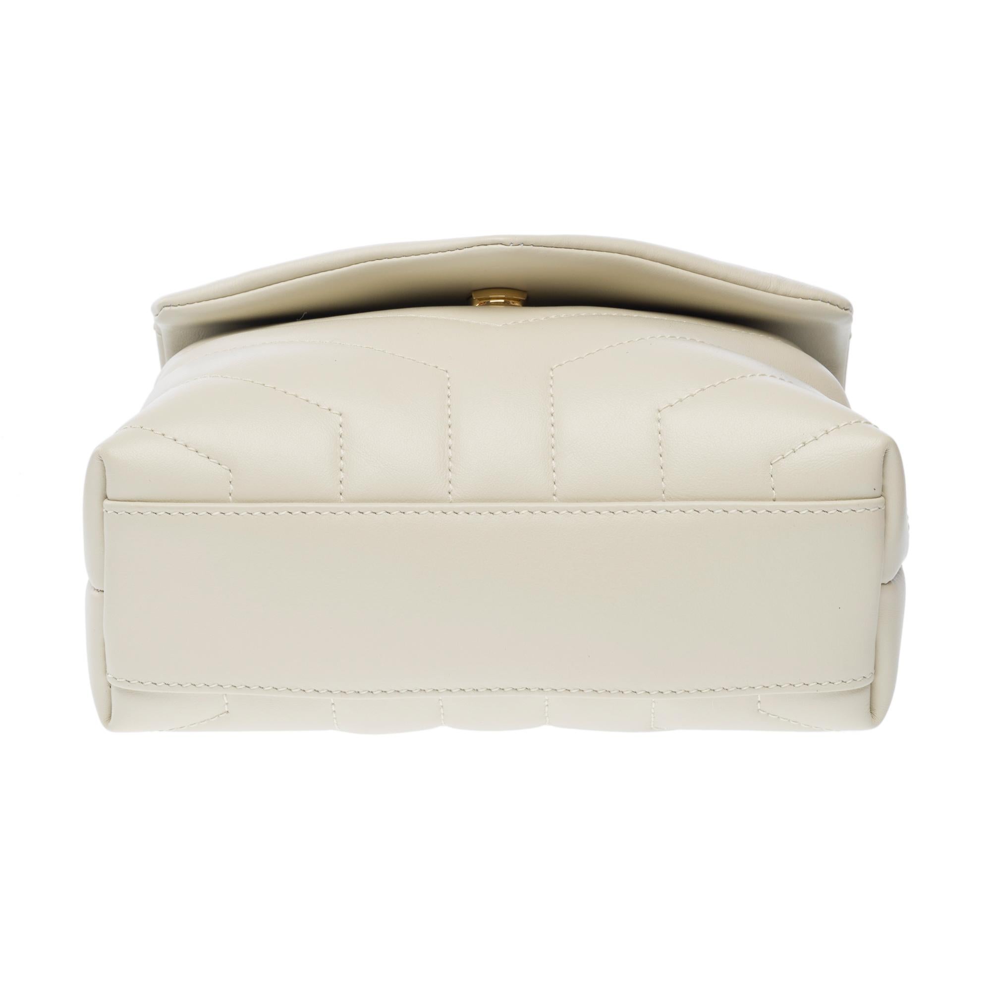 YSL Loulou Toy shoulder bag in beige quilted calf leather, GHW For Sale 5