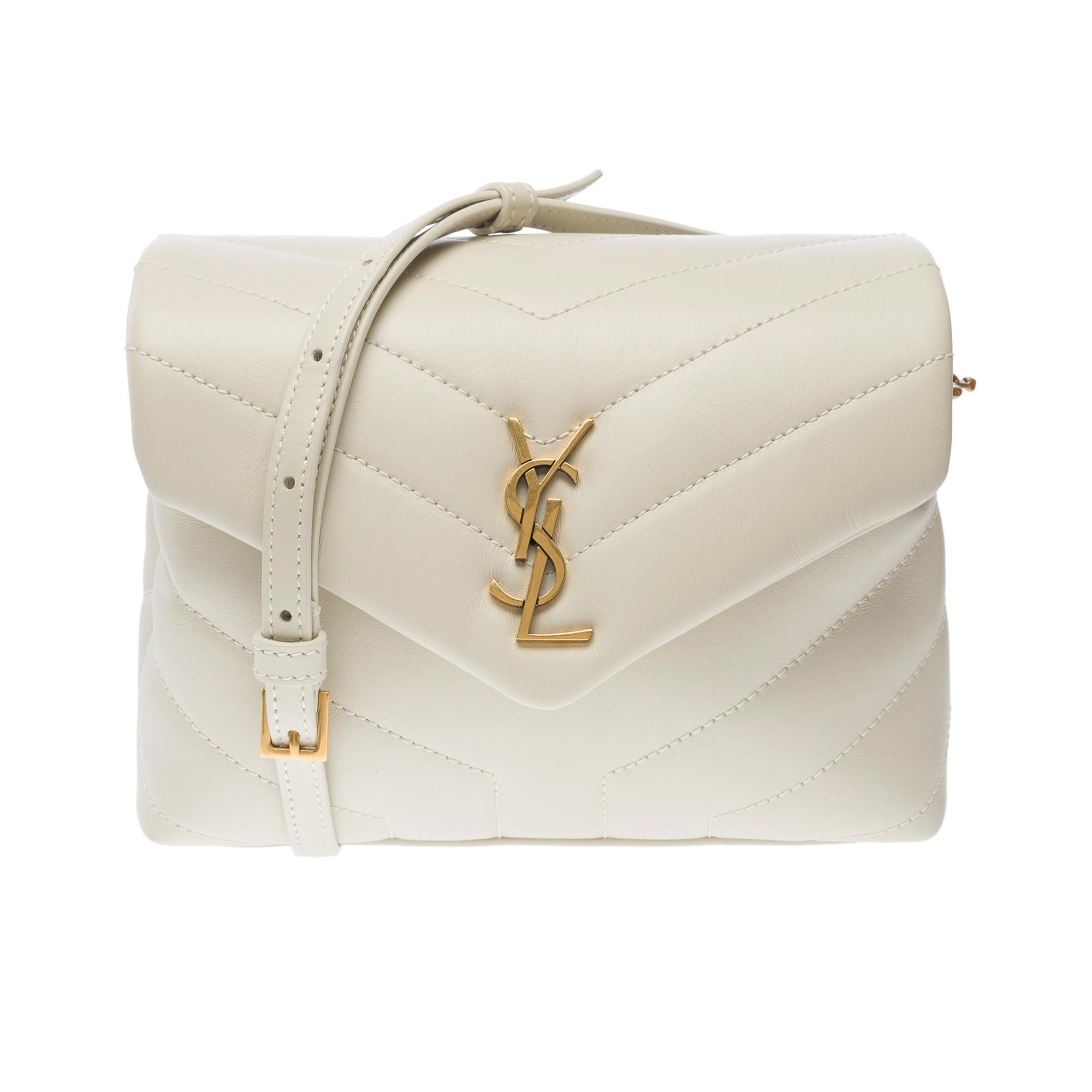 YSL Loulou Toy shoulder bag in beige quilted calf leather, GHW In New Condition For Sale In Paris, IDF